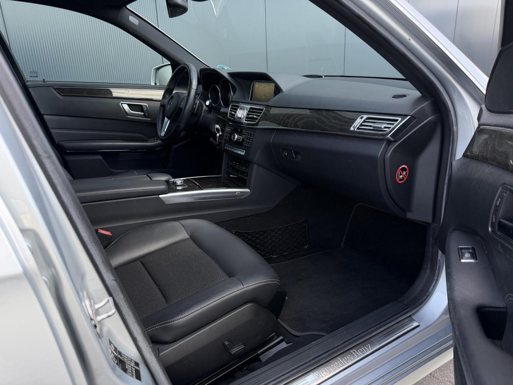 Foto van Mercedes-Benz E 200