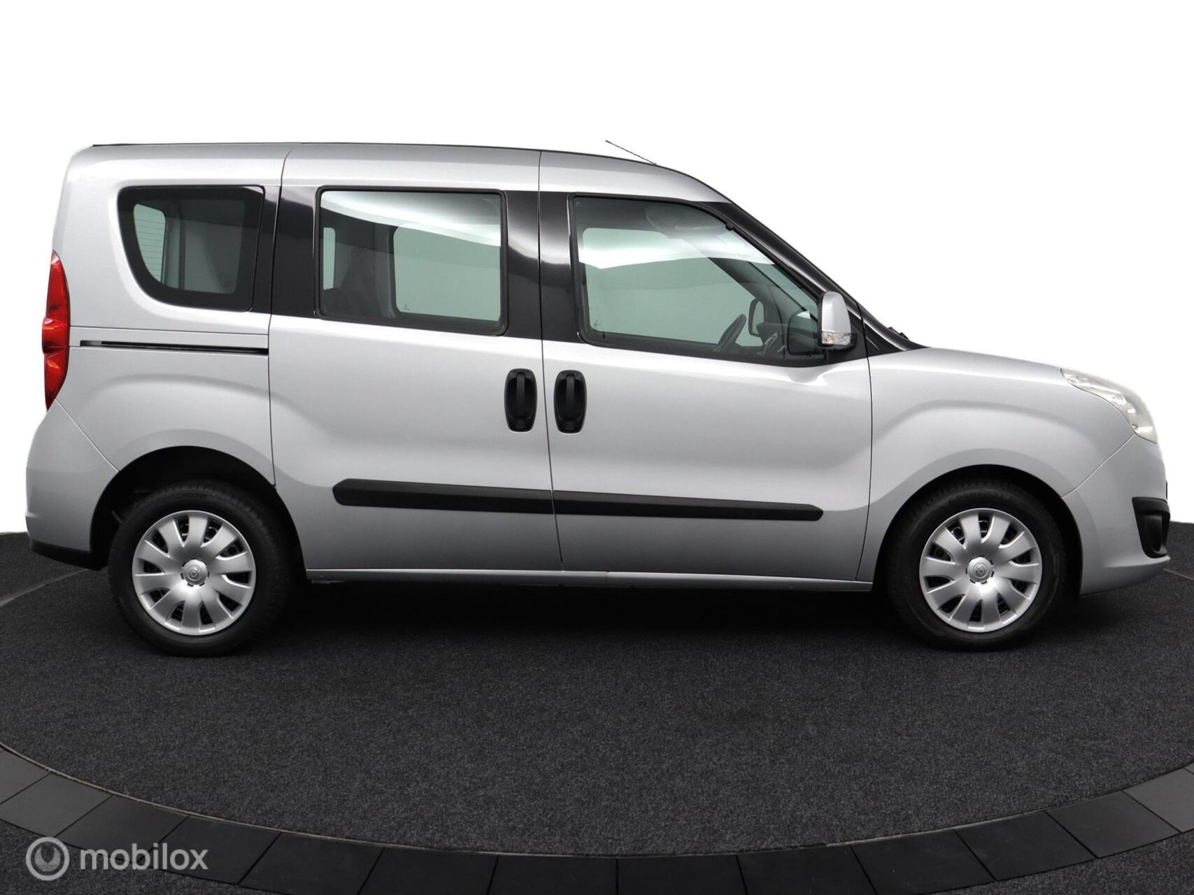 Foto van Opel Combo