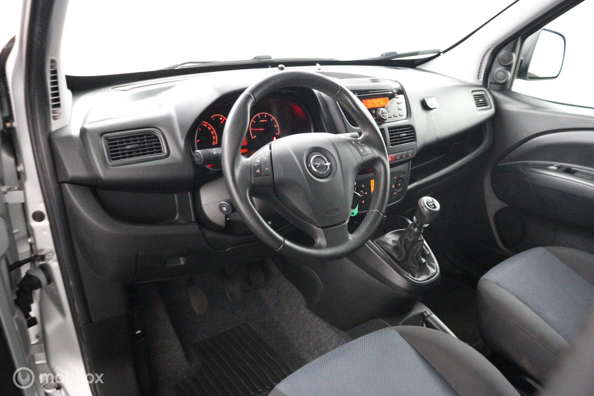 Foto van Opel Combo