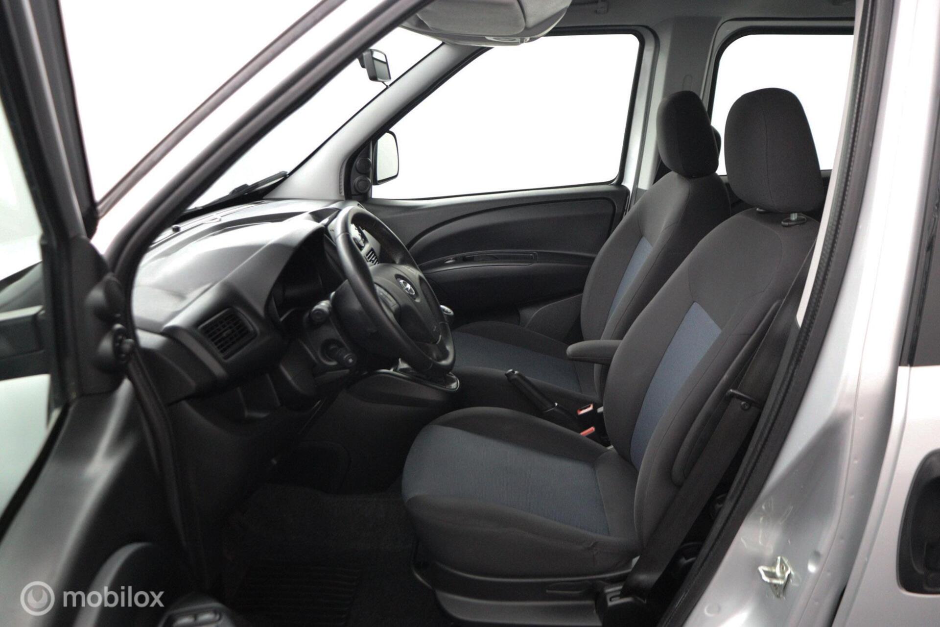 Foto van Opel Combo