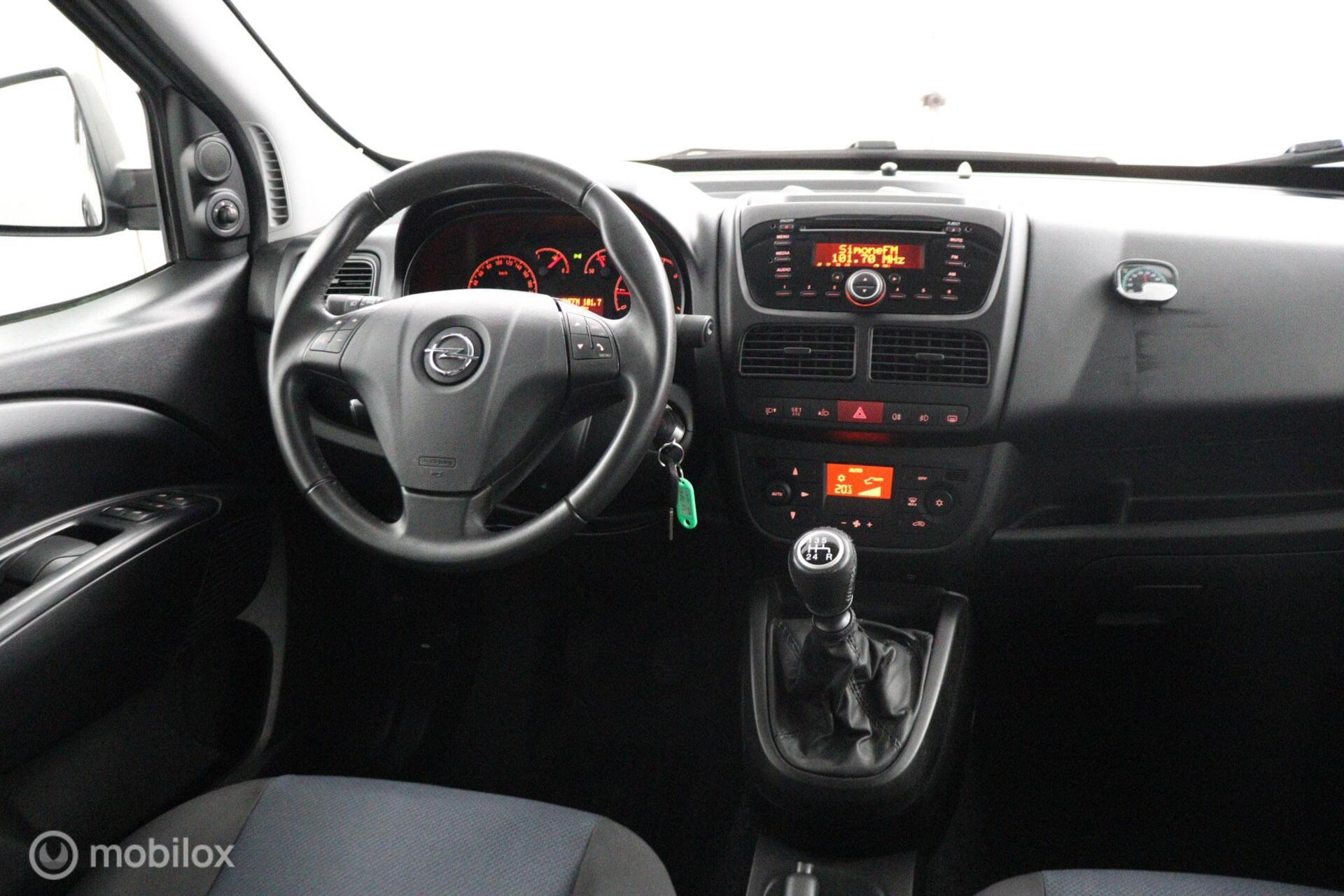 Foto van Opel Combo
