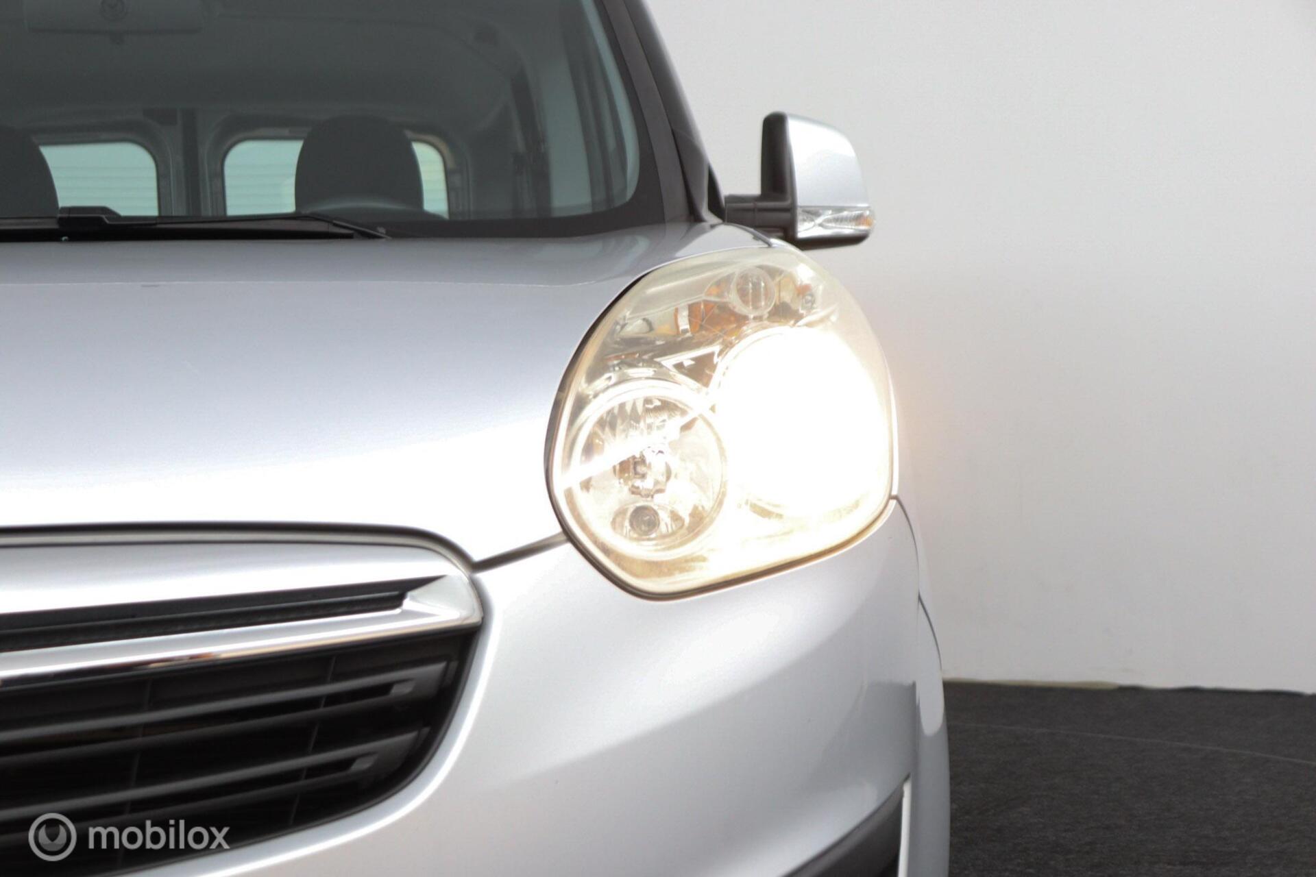 Foto van Opel Combo