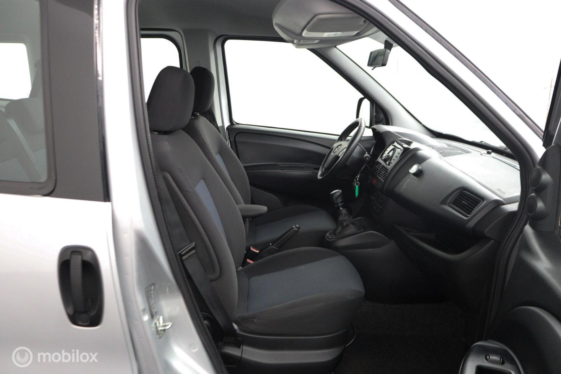 Foto van Opel Combo