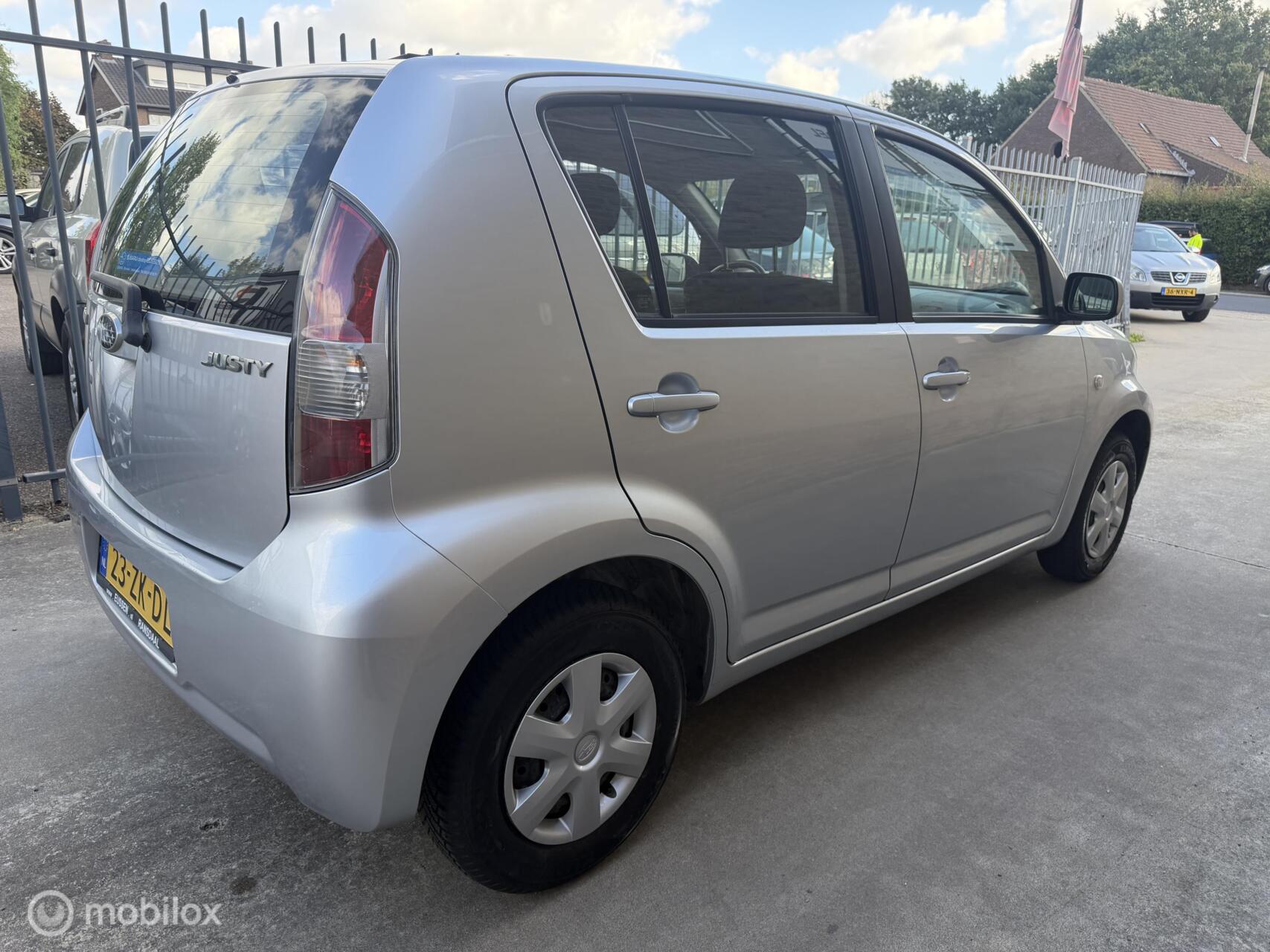 Foto van Subaru Justy