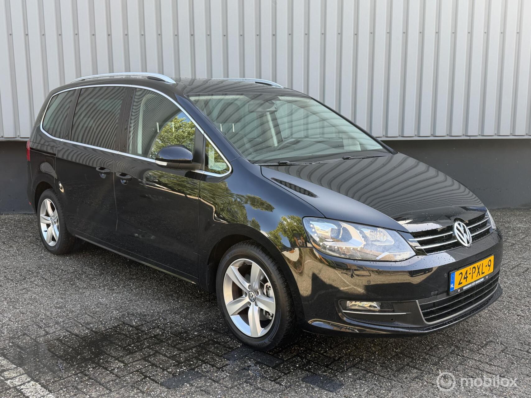 Volkswagen Sharan 2.0 TSI Highline 7p. 2011 - voorkant