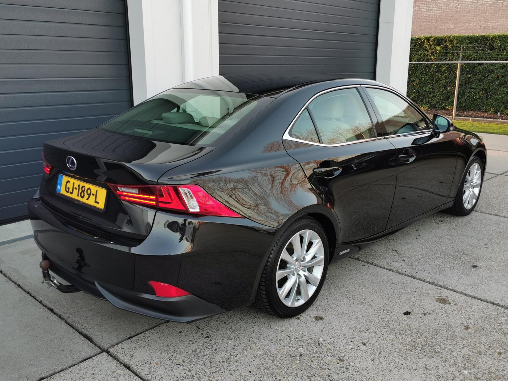 Foto van Lexus Lexus Is300h
