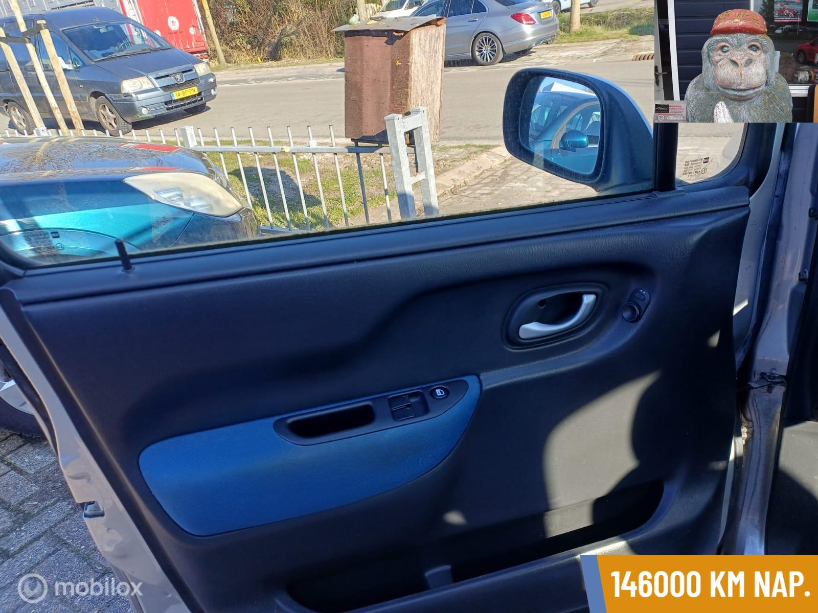 Foto van Opel Agila