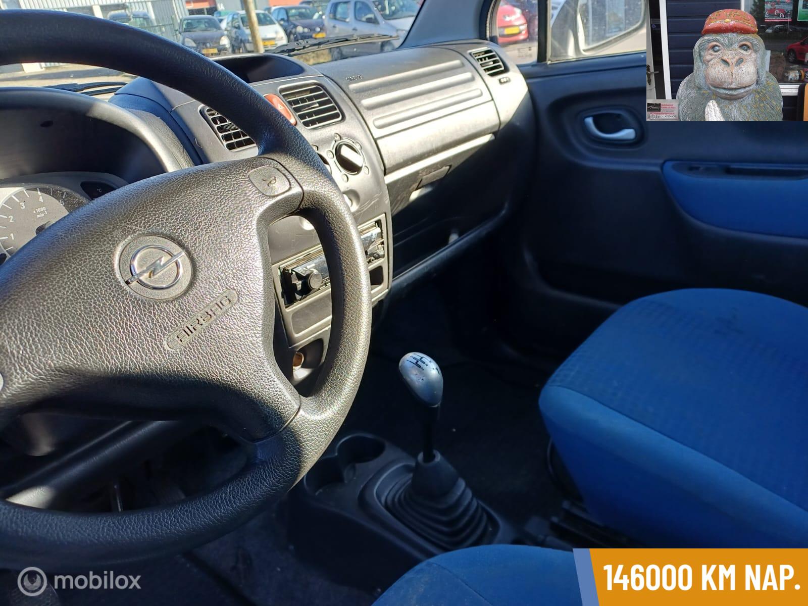 Foto van Opel Agila