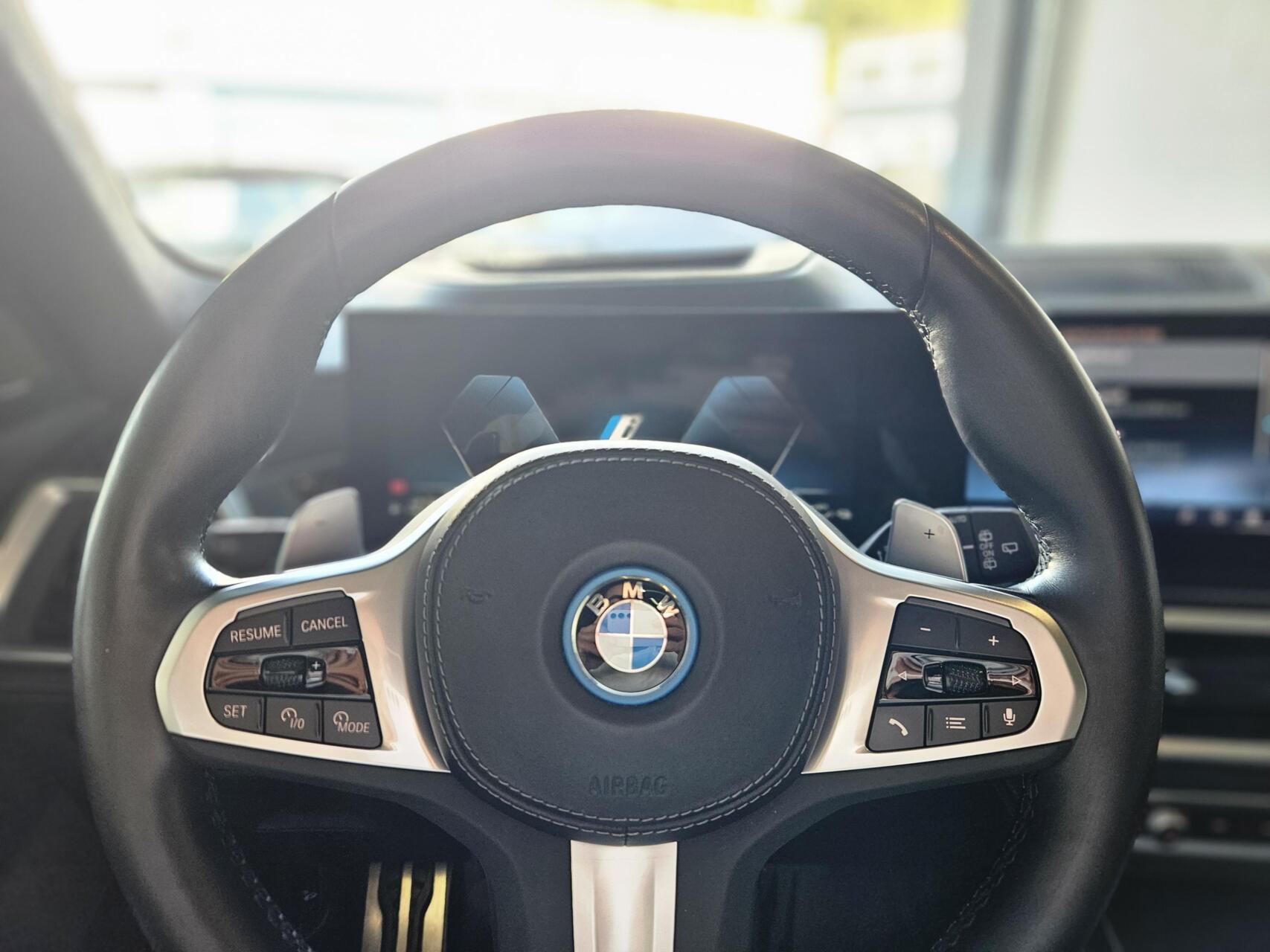Foto van BMW X5 Xdrive50e