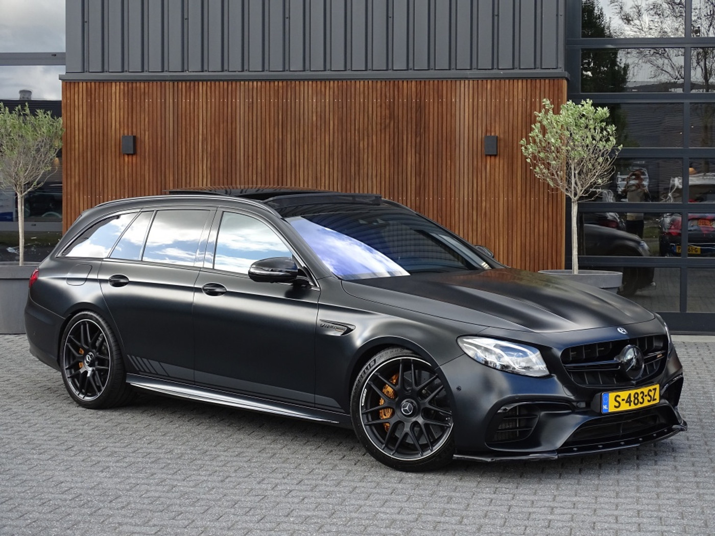 Foto van Mercedes-Benz AMG E 63 S