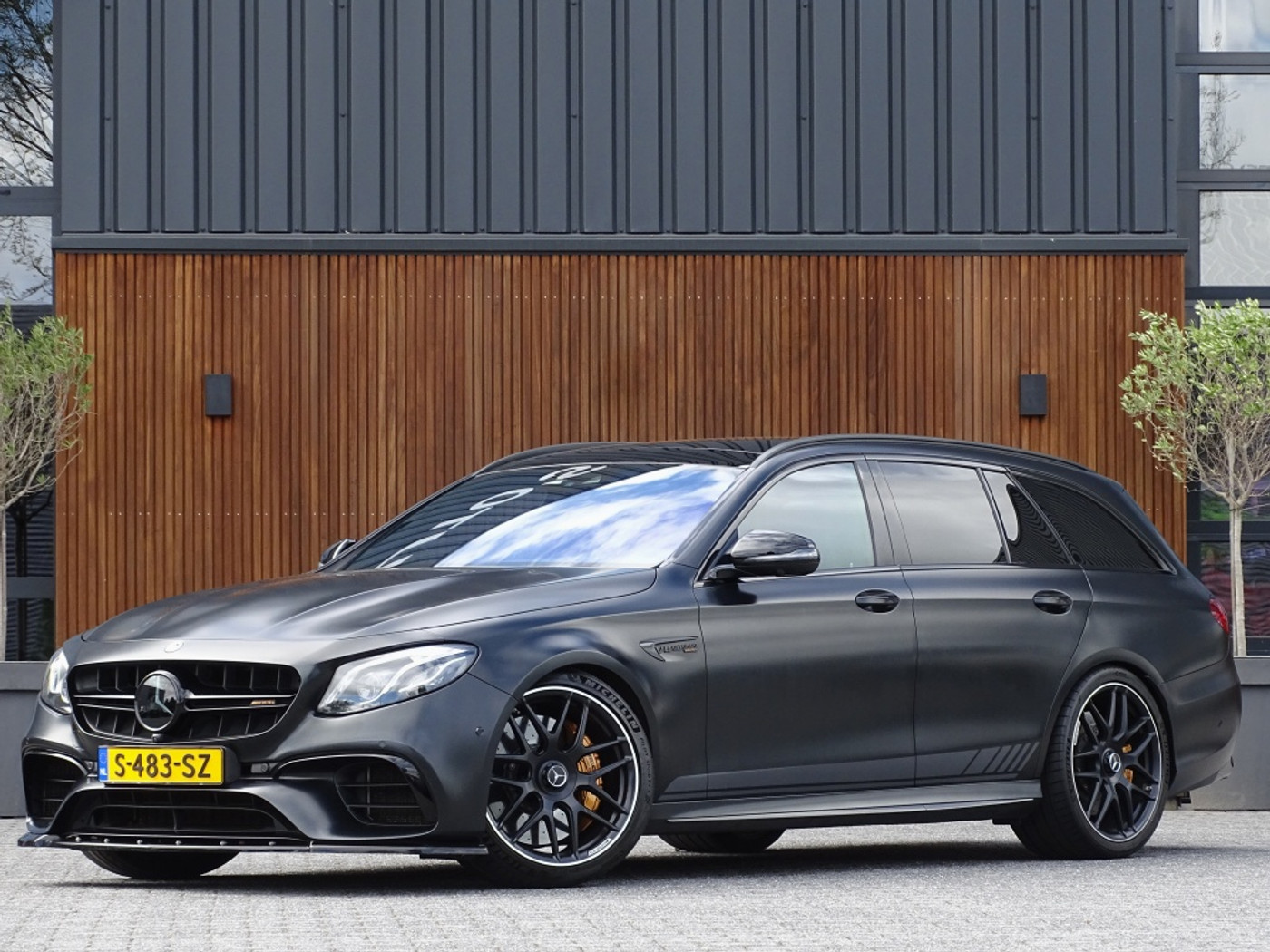 Mercedes-Benz AMG E 63 S 63s AMG V8 612PK / Burmester / Carbon / AMG Ceramic 2018 - voorkant