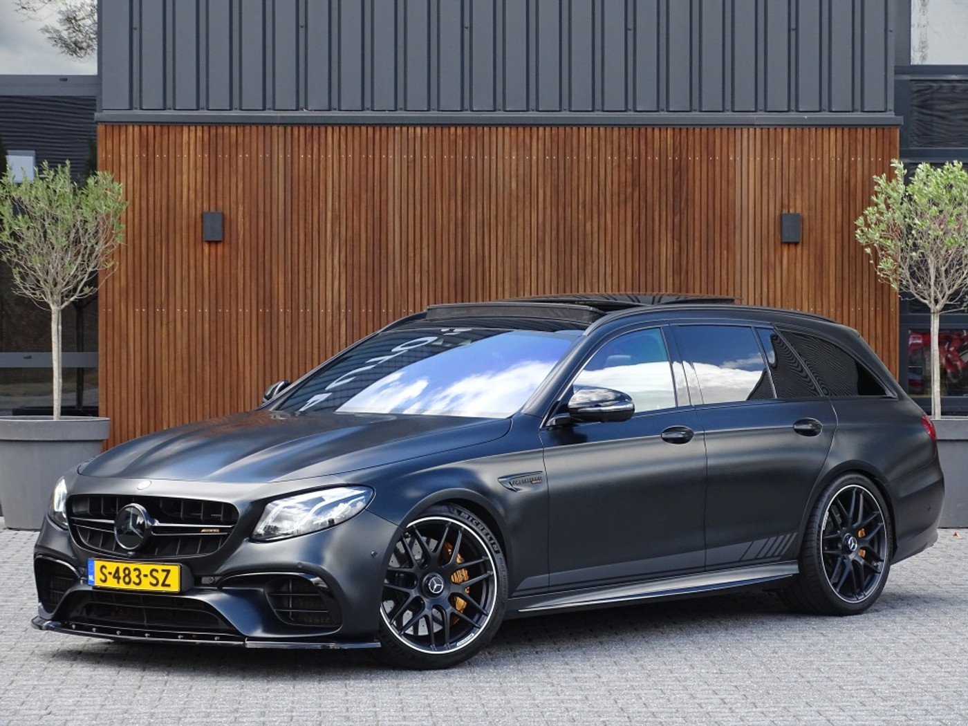 Foto van Mercedes-Benz AMG E 63 S