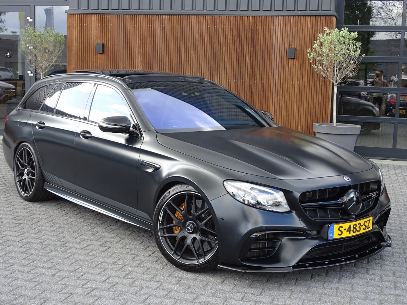 Foto van Mercedes-Benz AMG E 63 S