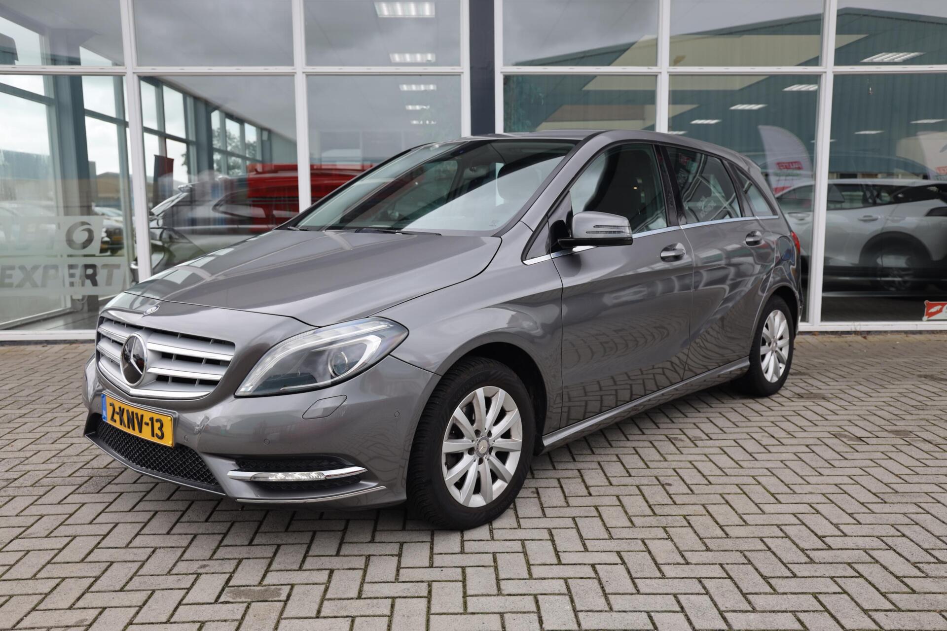 Foto van Mercedes-Benz B 200