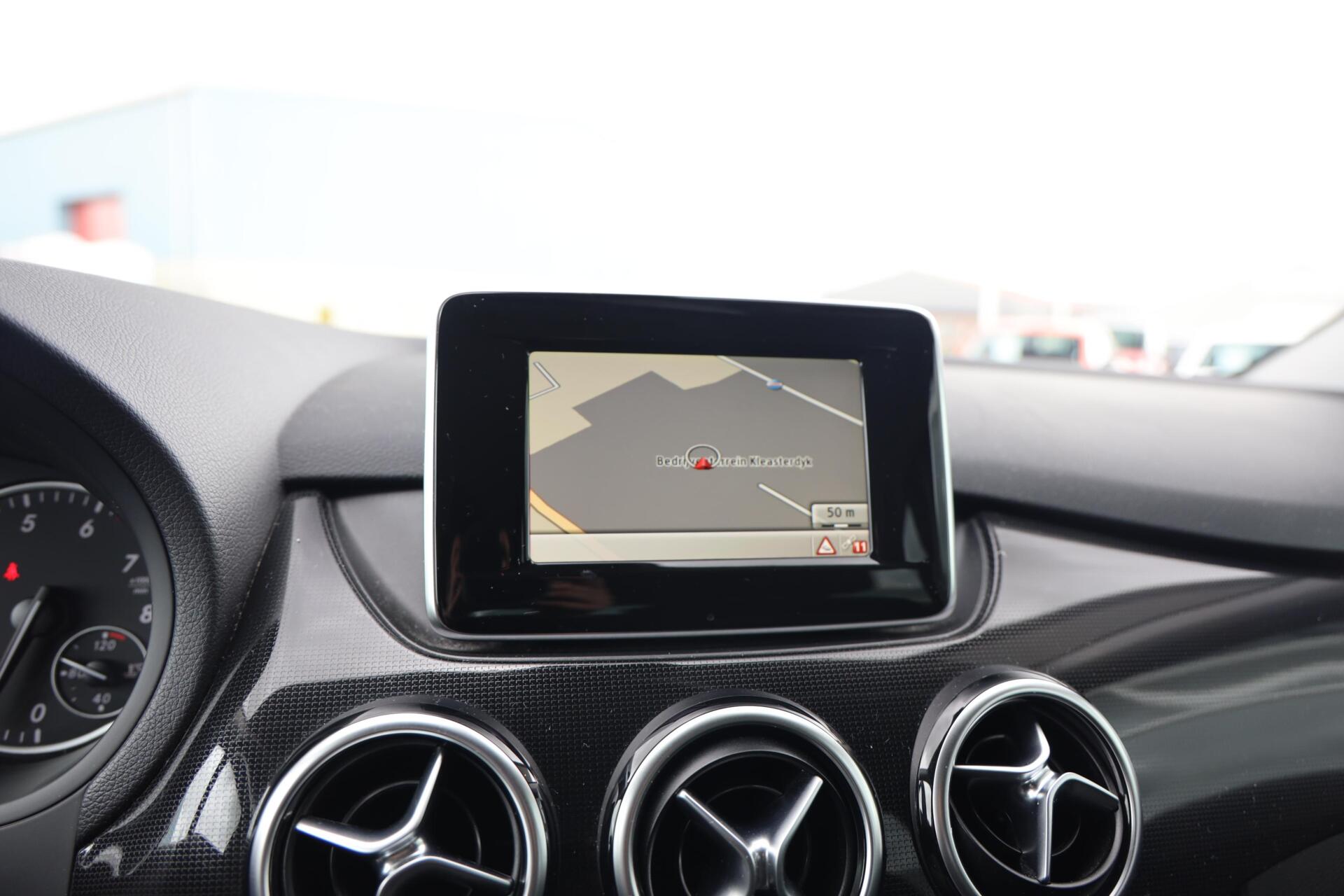 Foto van Mercedes-Benz B 200