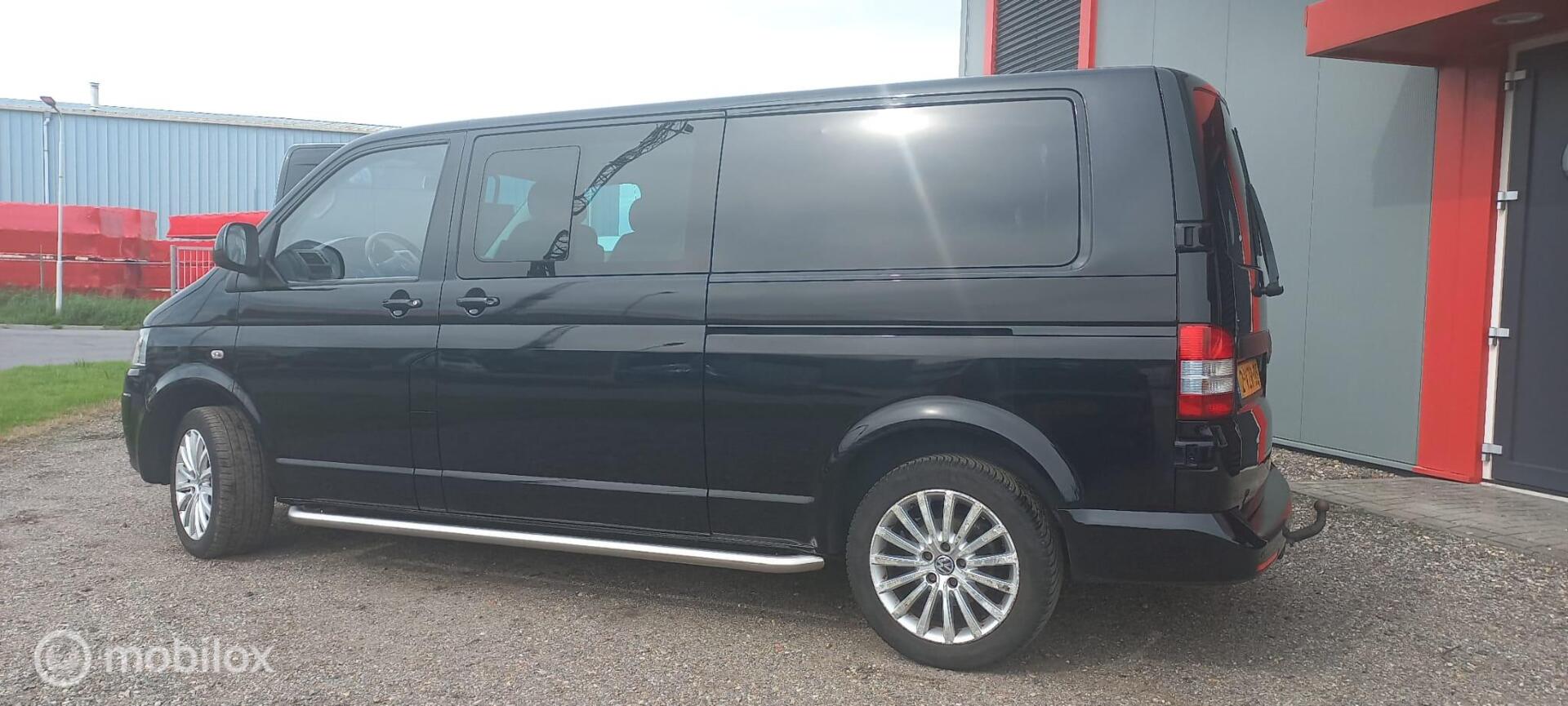 Foto van Volkswagen Caravelle