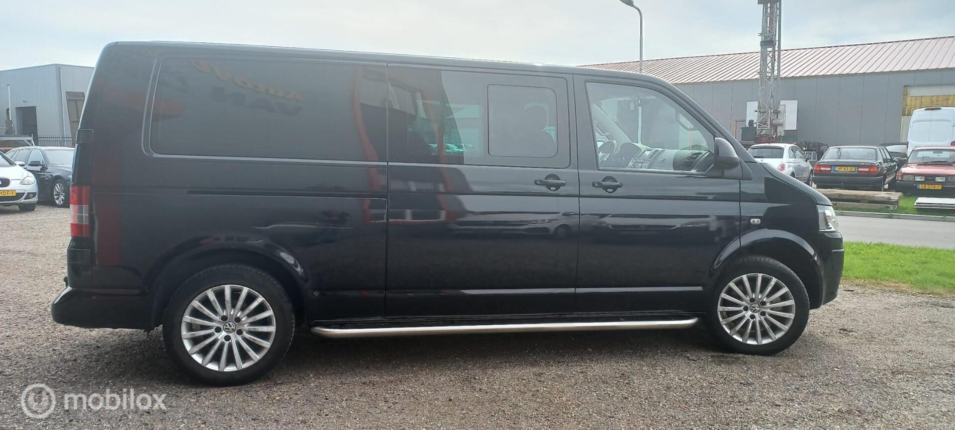 Foto van Volkswagen Caravelle
