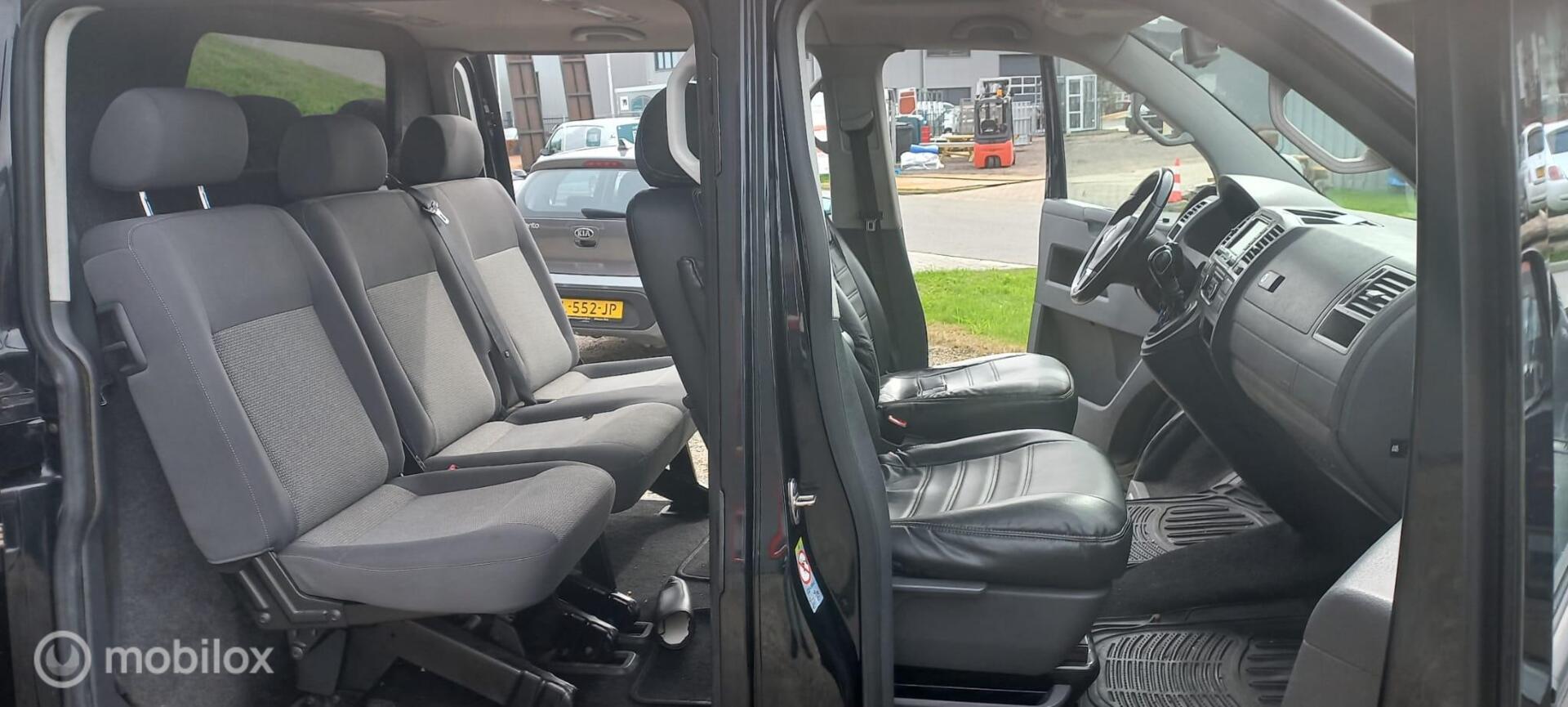 Foto van Volkswagen Caravelle