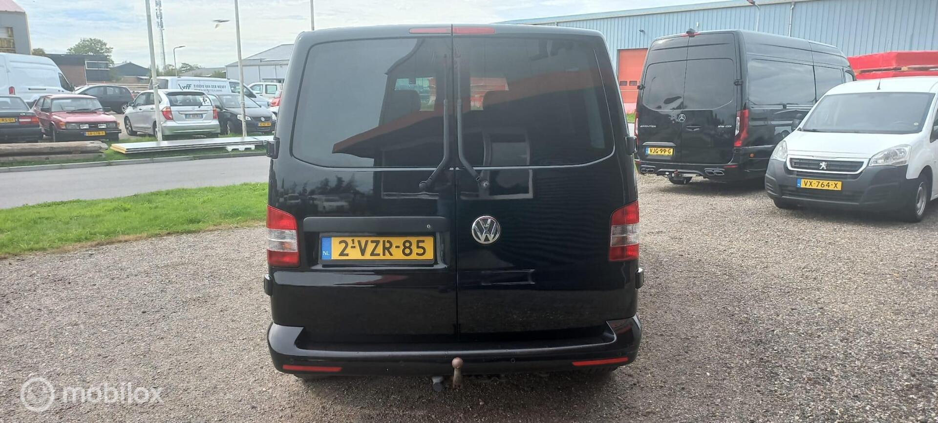 Foto van Volkswagen Caravelle