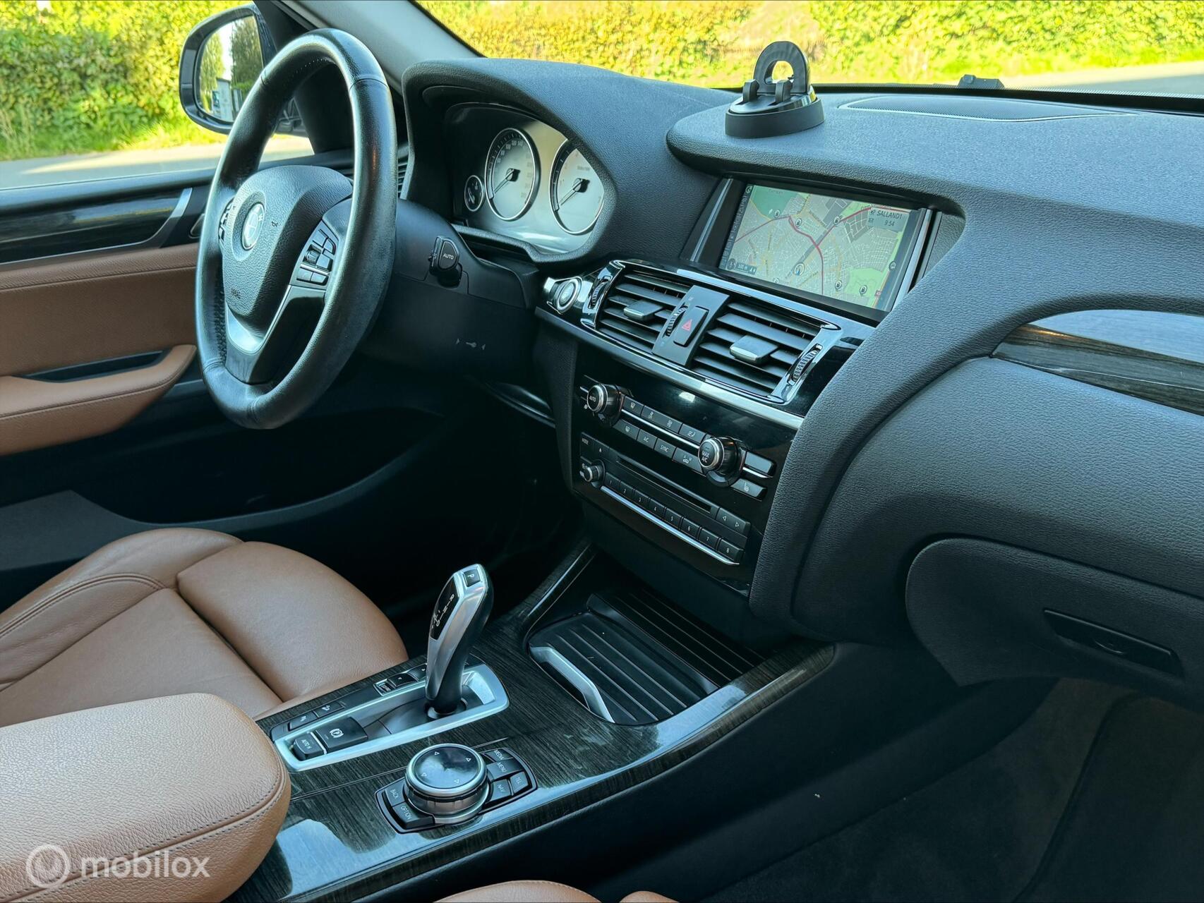 Foto van BMW X3 Xdrive20i