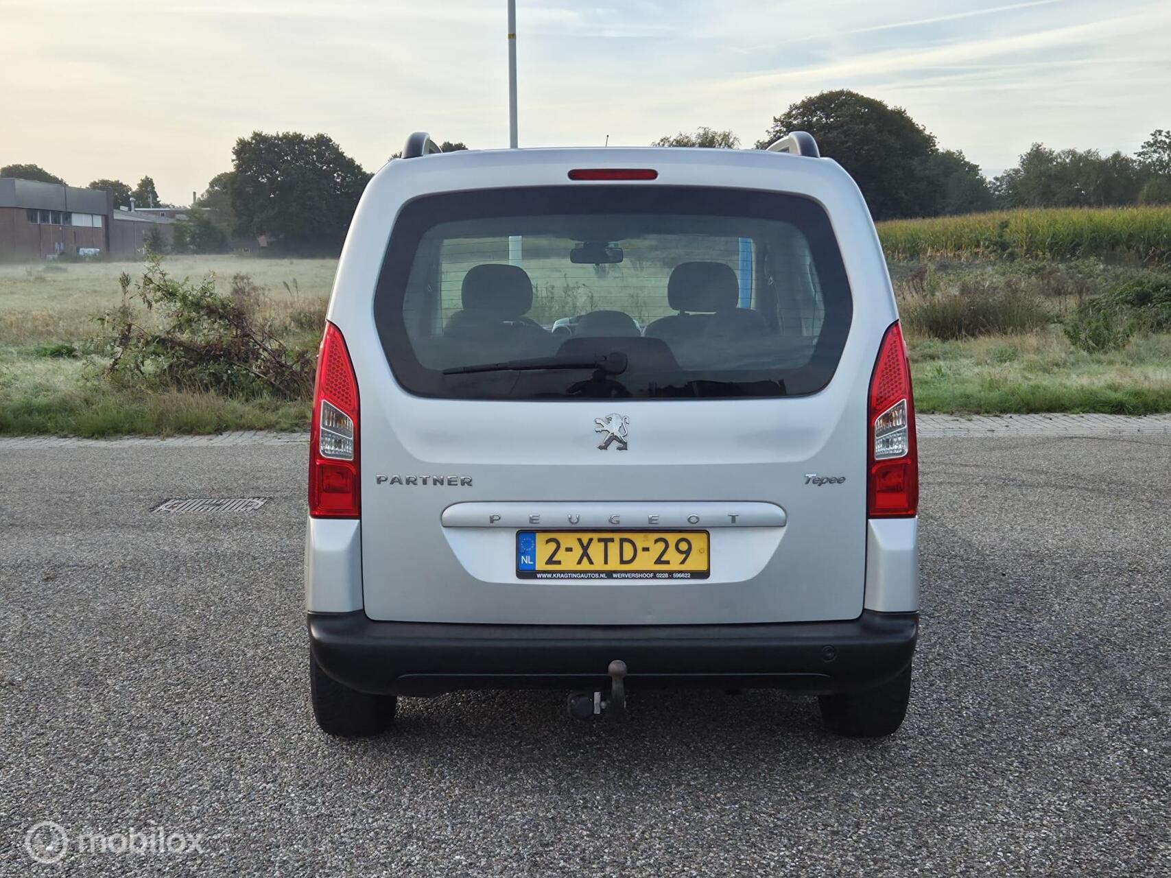 Foto van Peugeot Partner