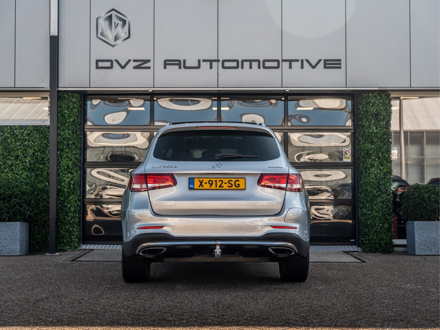 Foto van Mercedes-Benz GLC 350 E 4Matic