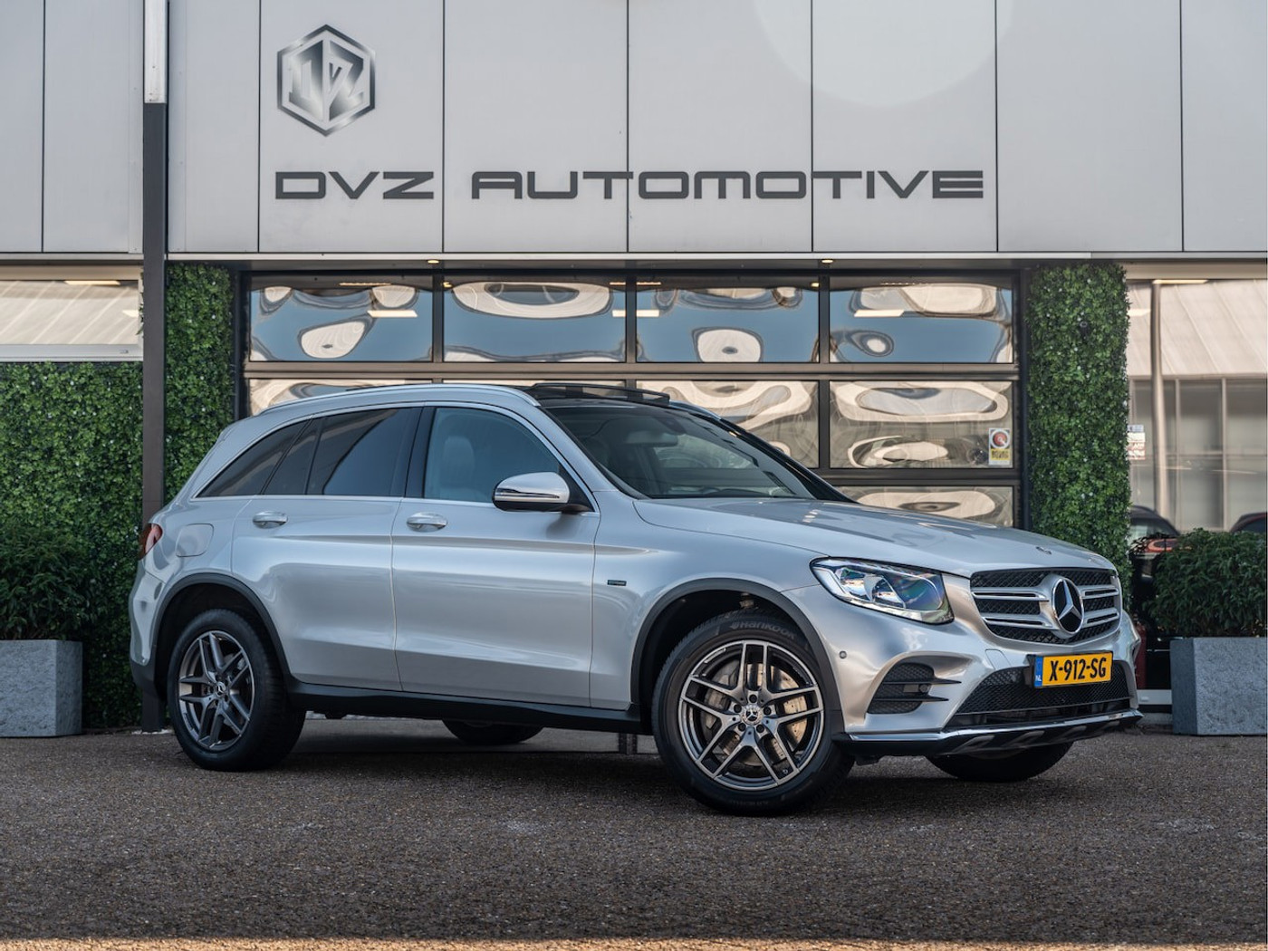 Foto van Mercedes-Benz GLC 350 E 4Matic