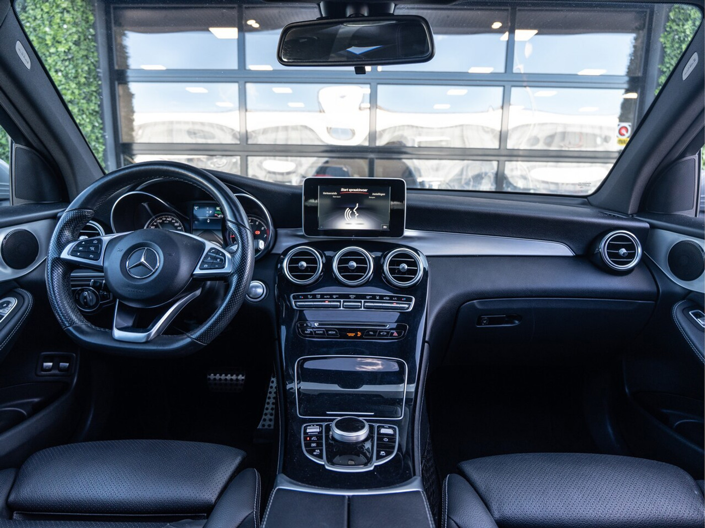 Foto van Mercedes-Benz GLC 350 E 4Matic
