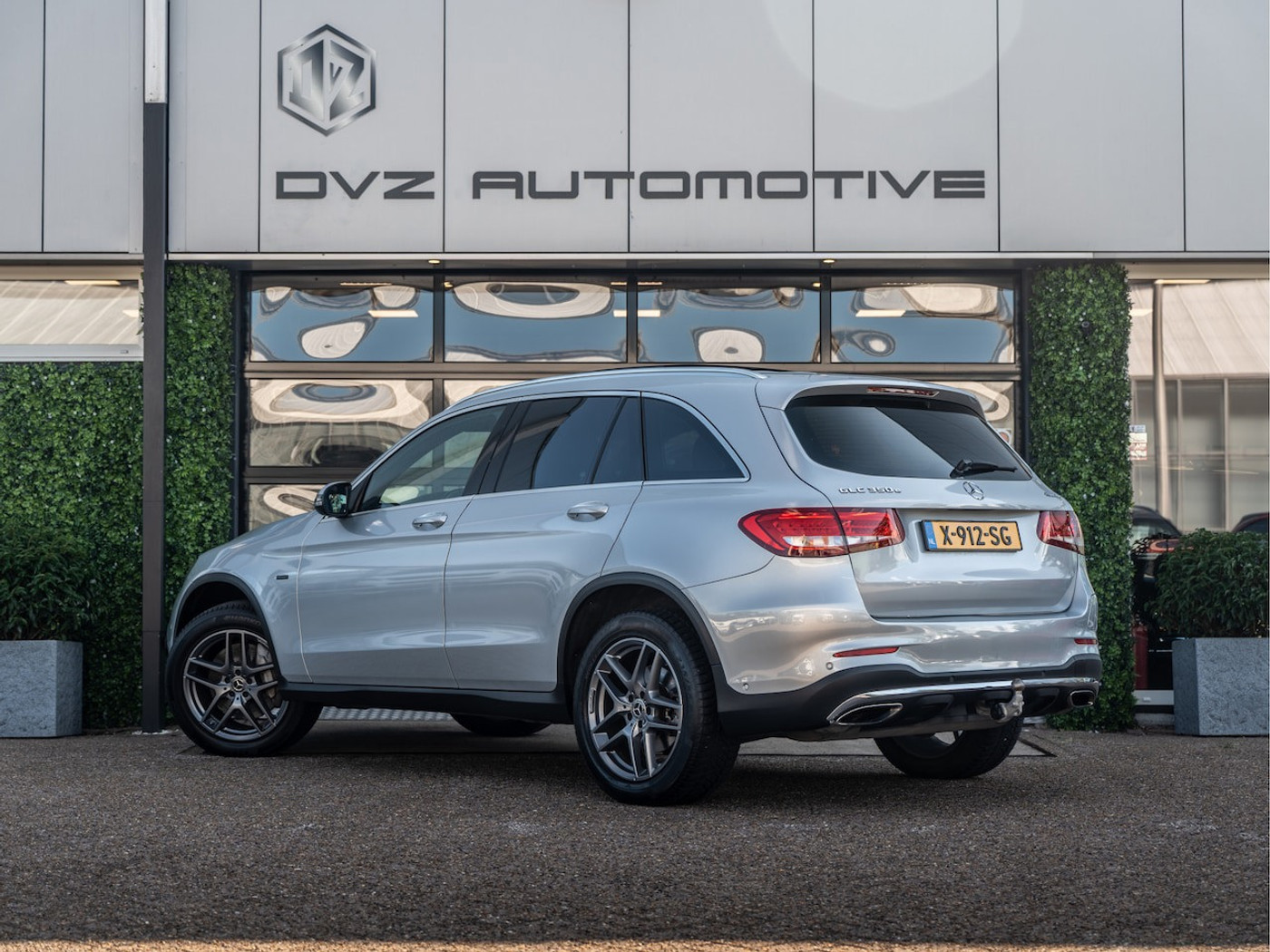 Foto van Mercedes-Benz GLC 350 E 4Matic