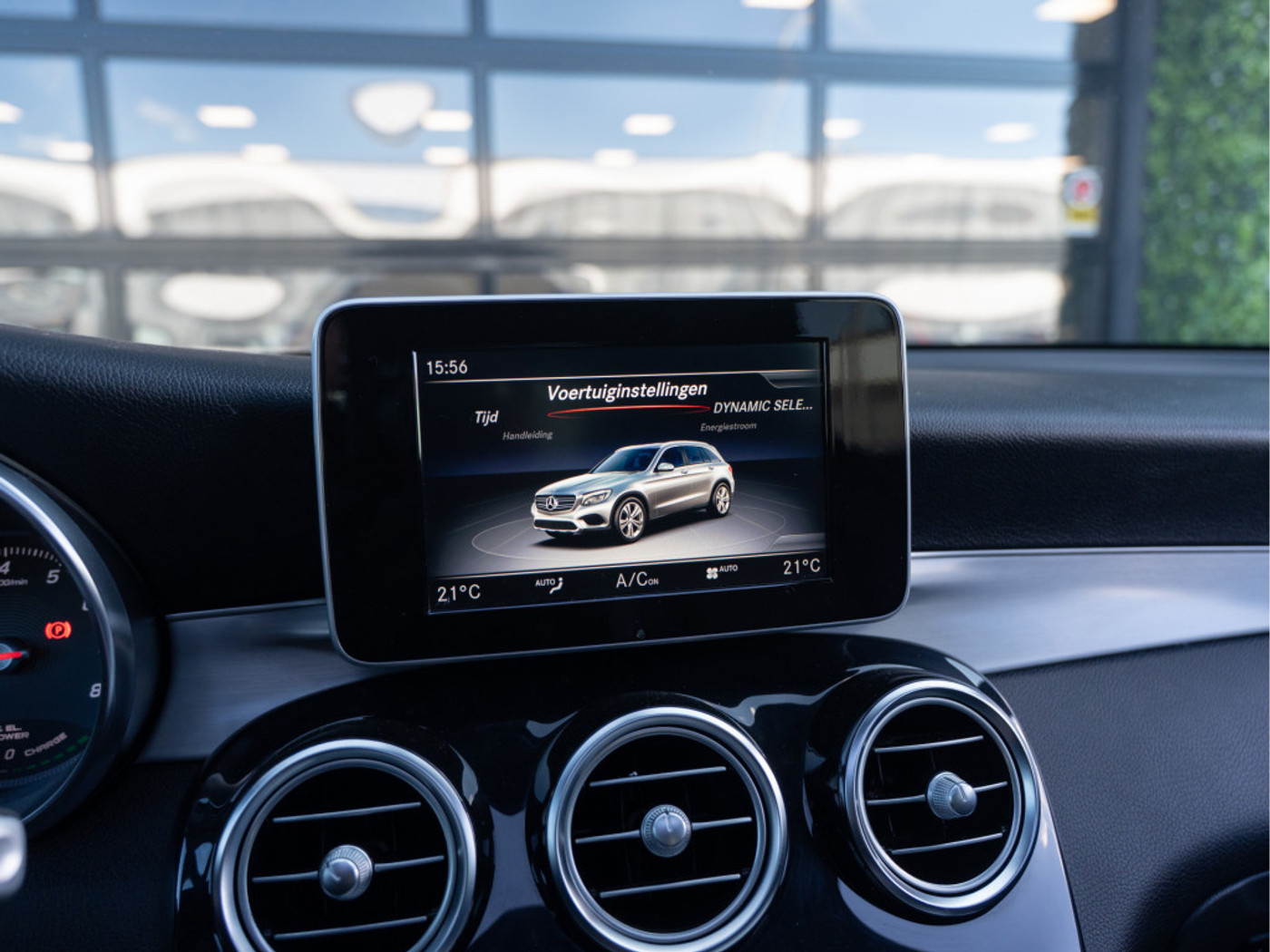 Foto van Mercedes-Benz GLC 350 E 4Matic