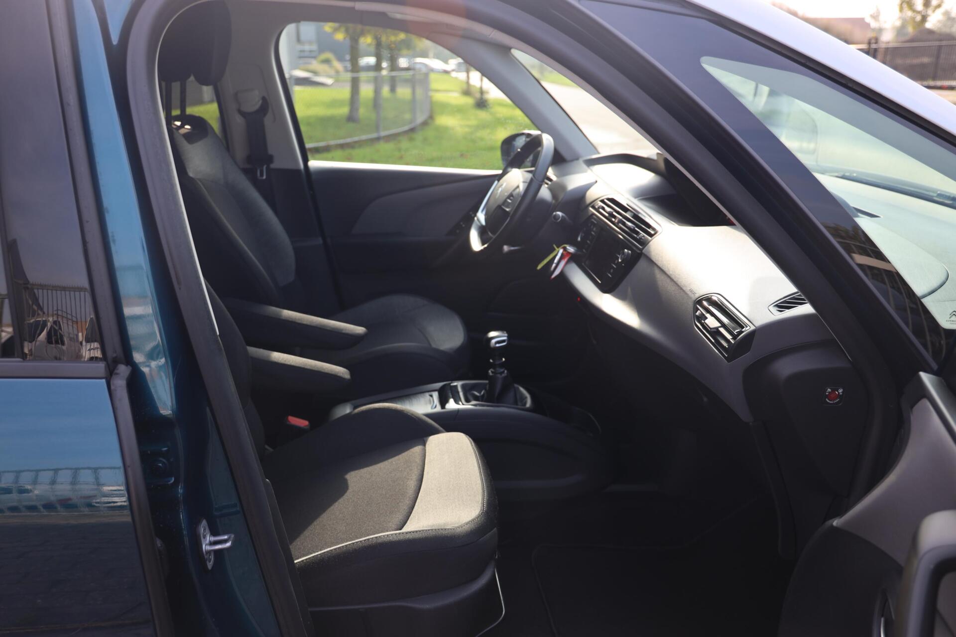 Foto van Citroen C4 Spacetourer