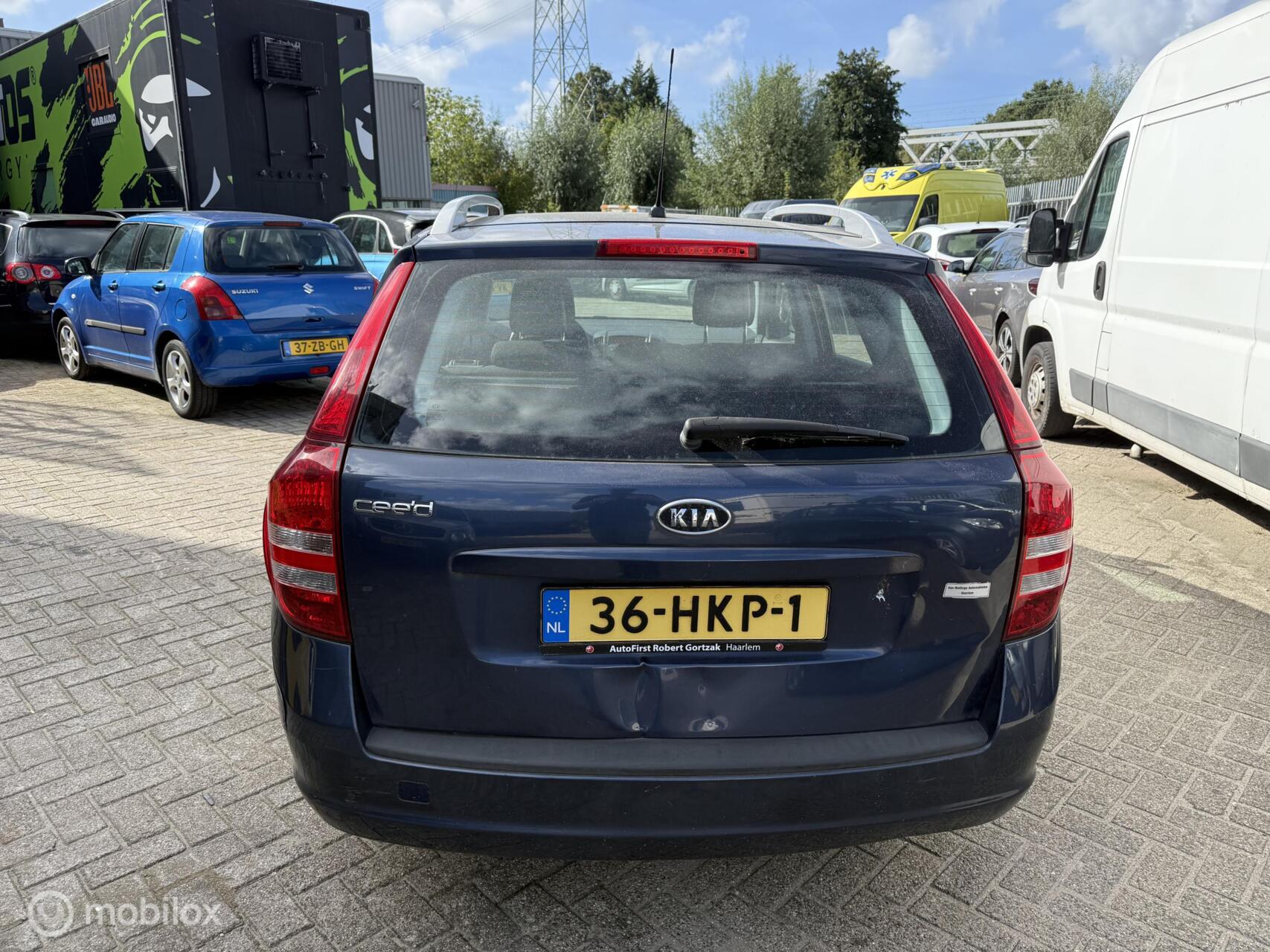 Foto van Kia Cee D