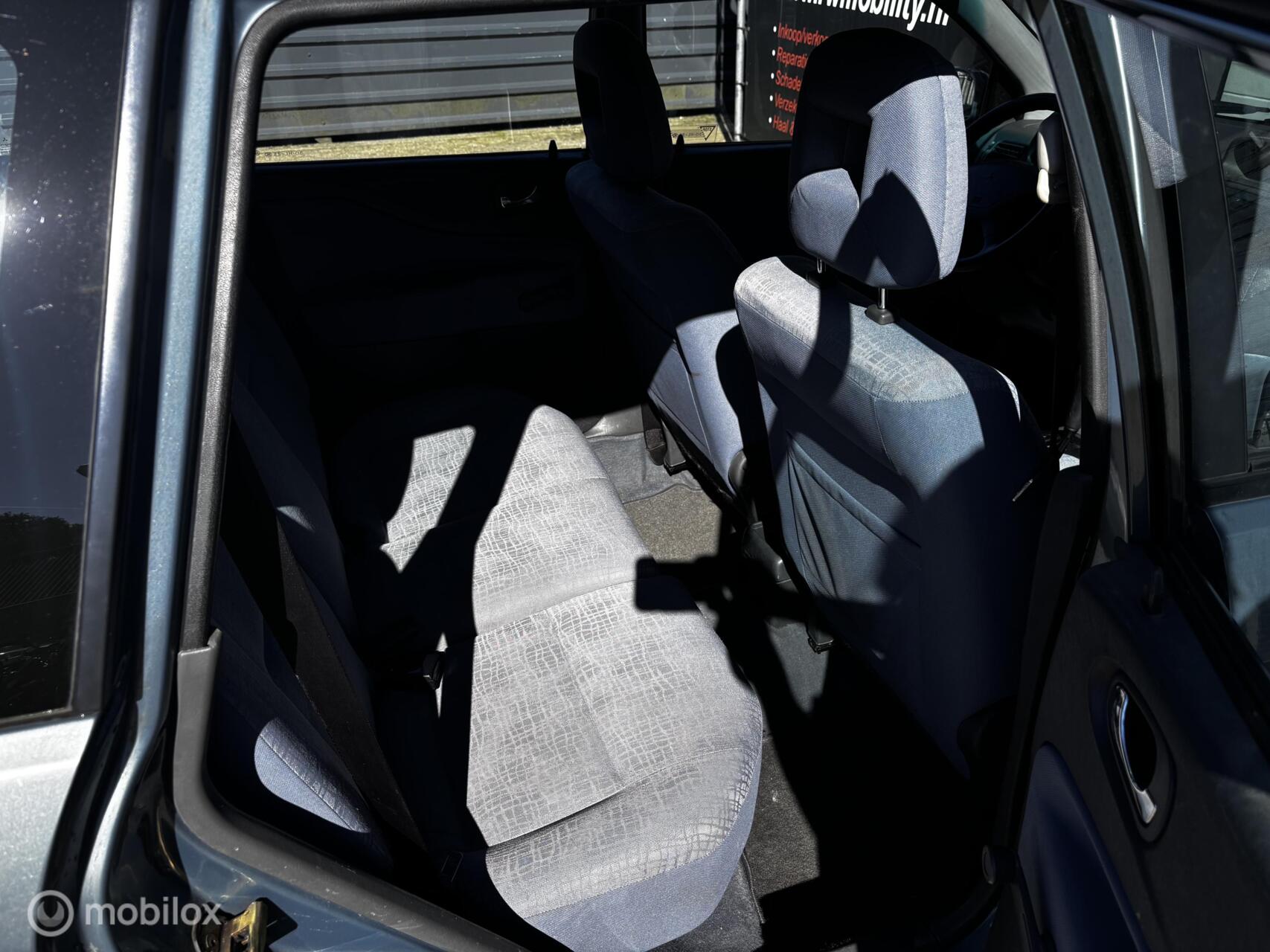 Foto van Mitsubishi Space Star