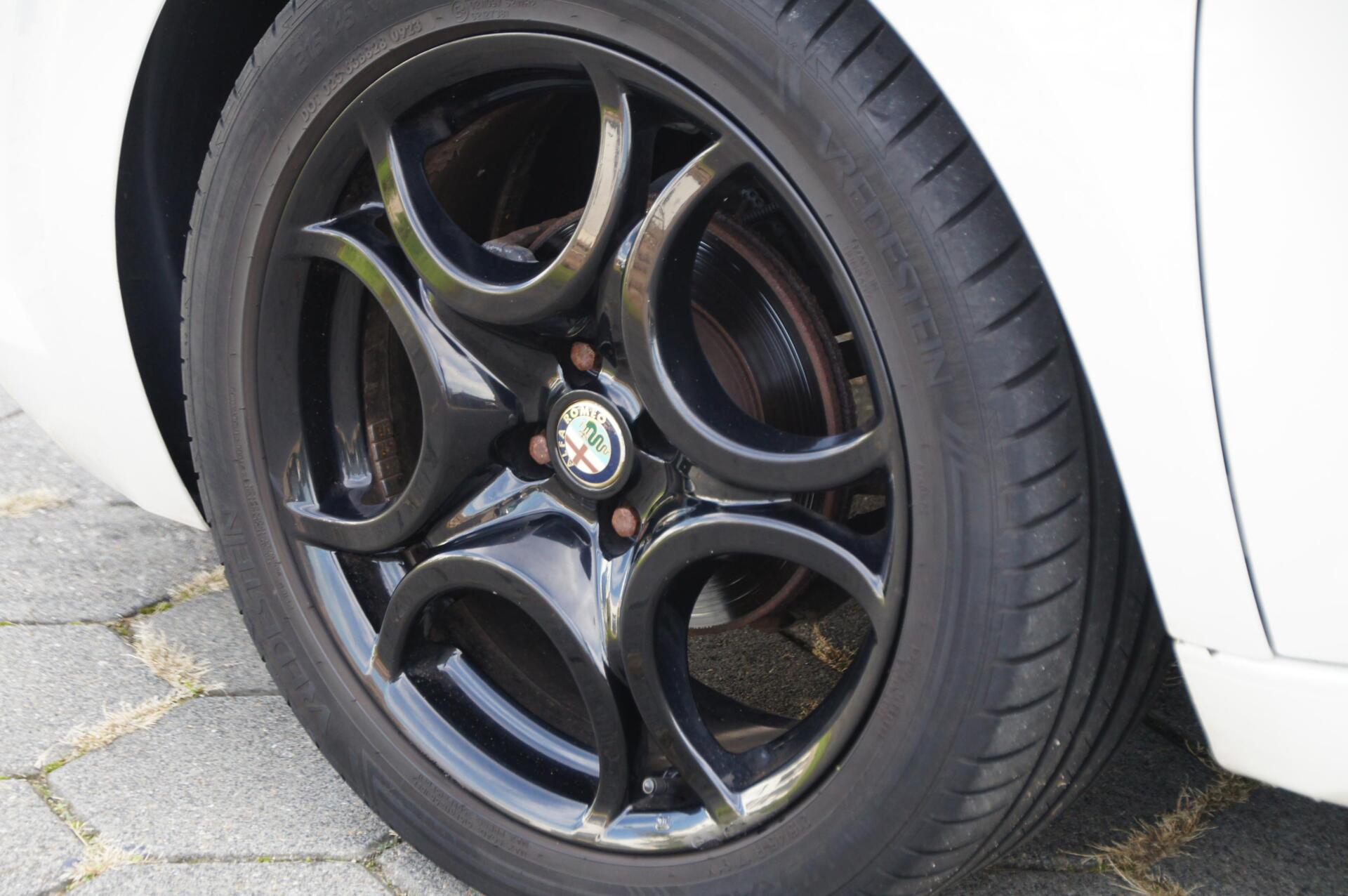 Foto van Alfa Romeo Alfa Mito