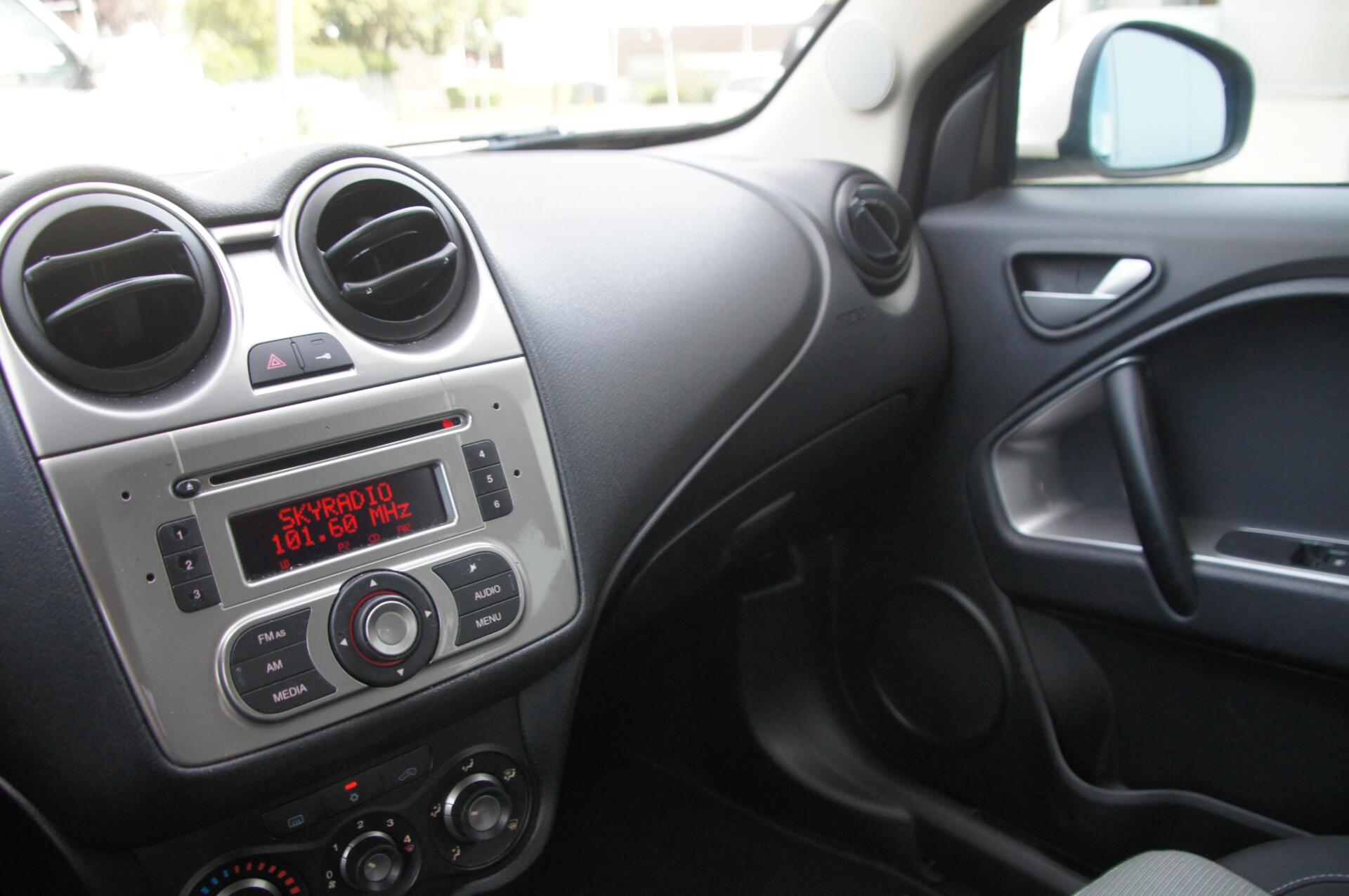 Foto van Alfa Romeo Alfa Mito