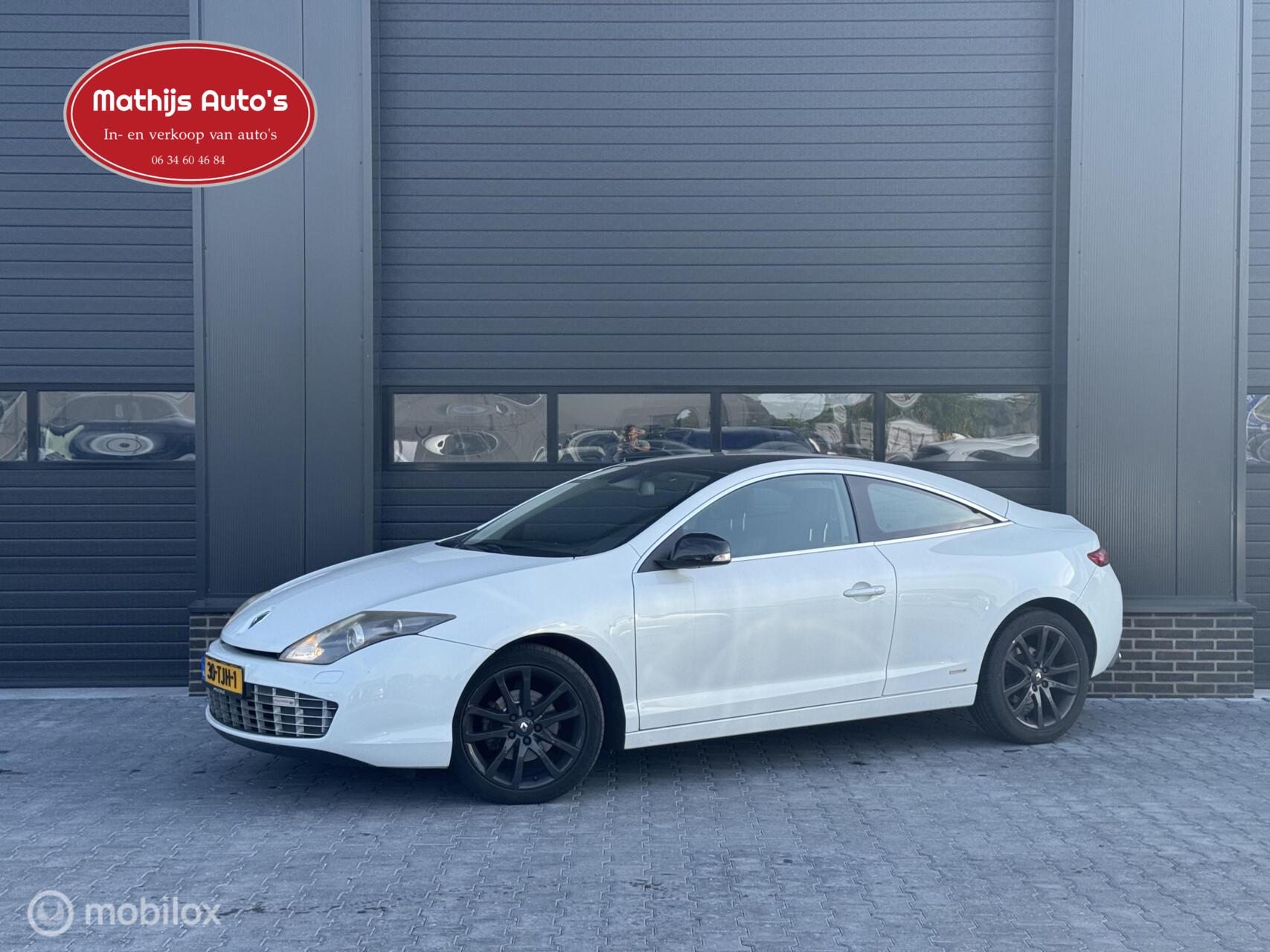 Renault Laguna 2.0 dCi Monaco GP uitvoering! Nette auto! 2012 - voorkant