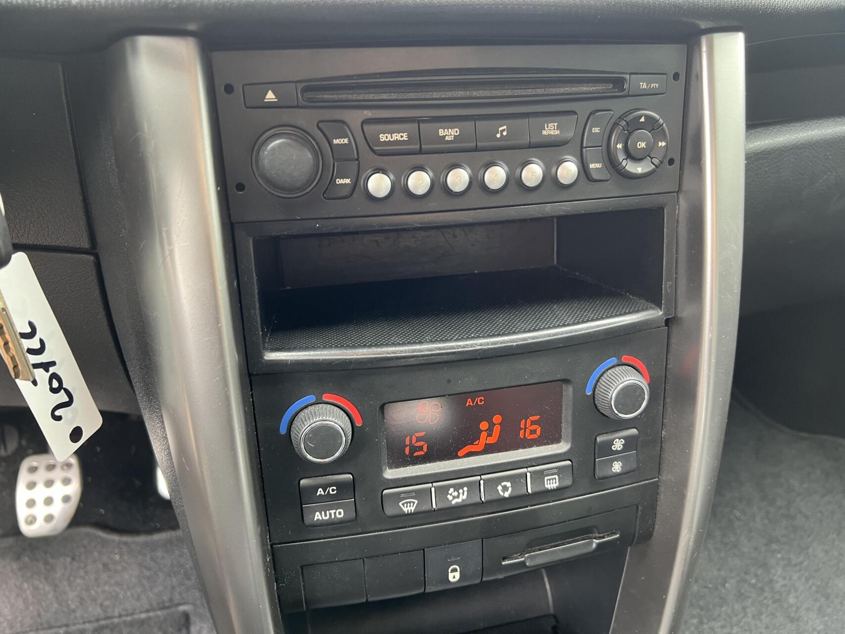 Foto van Peugeot 207 CC
