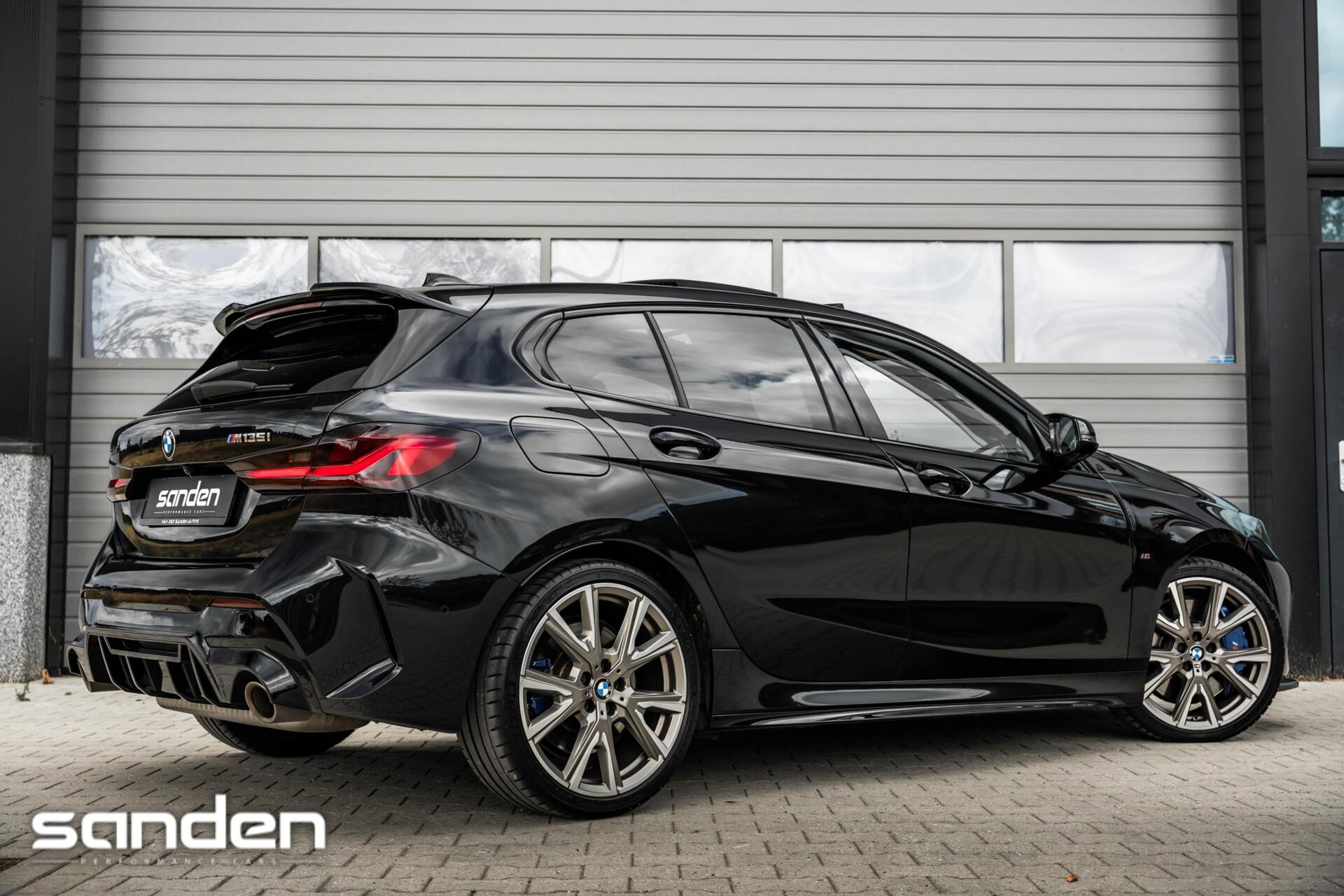 Foto van BMW M135i xDrive