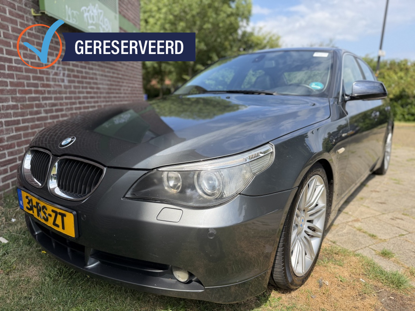 BMW 5er Reihe 520i Exe*2004*Ecc|Cruise|O-dak|Xenon|Navi|T-haak 2004 - voorkant