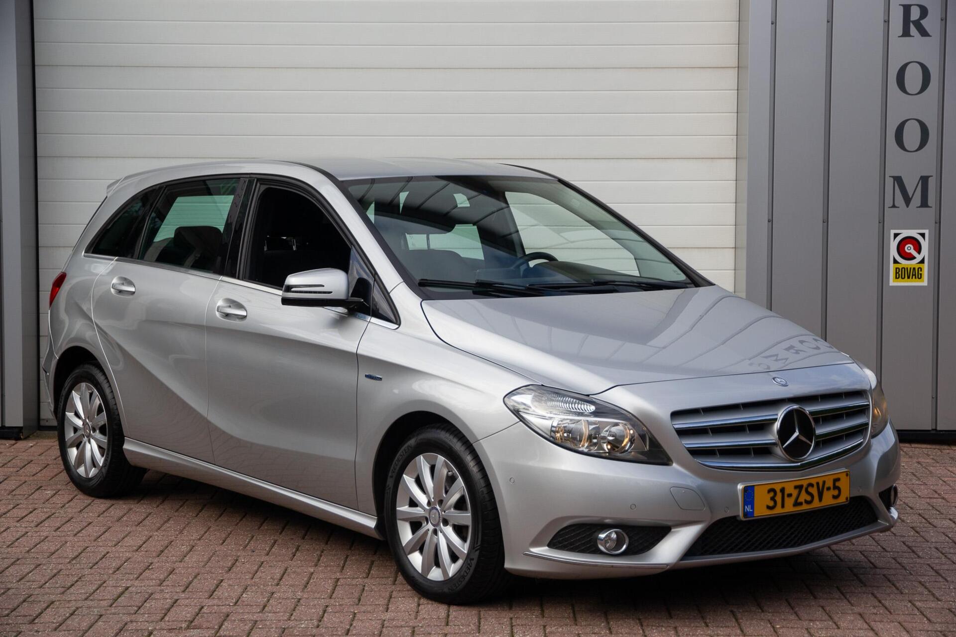 Foto van Mercedes-Benz B 180