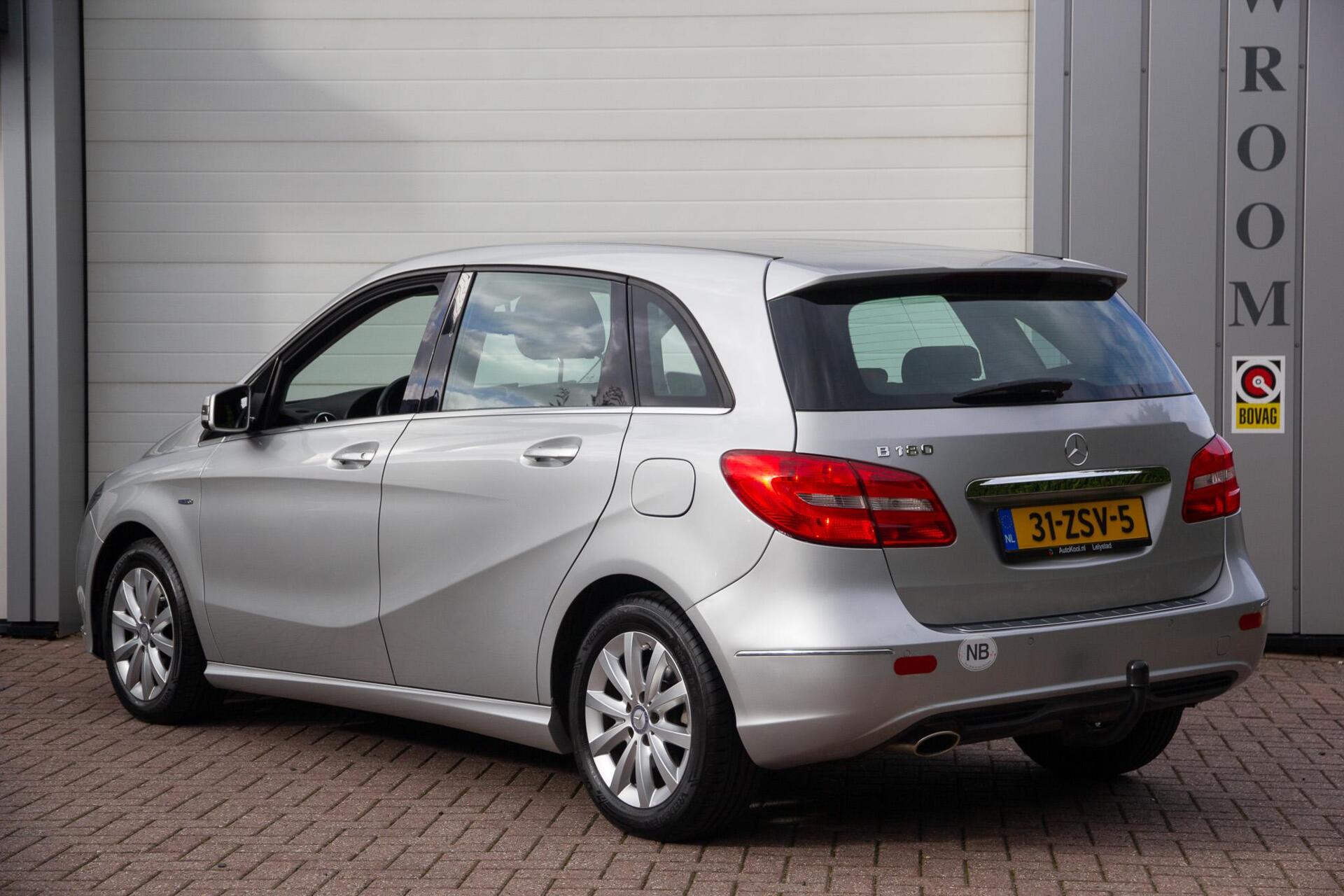 Foto van Mercedes-Benz B 180