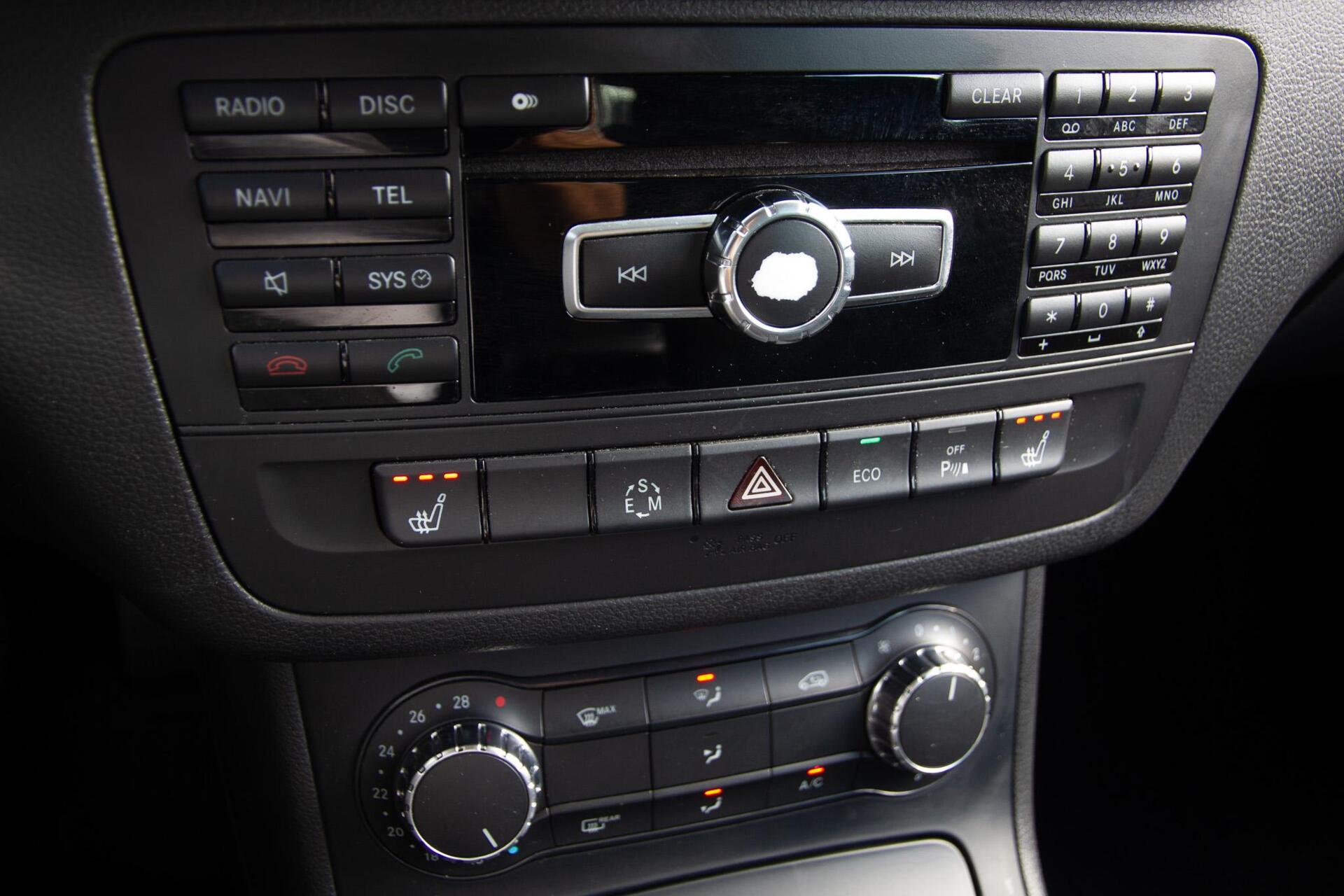 Foto van Mercedes-Benz B 180