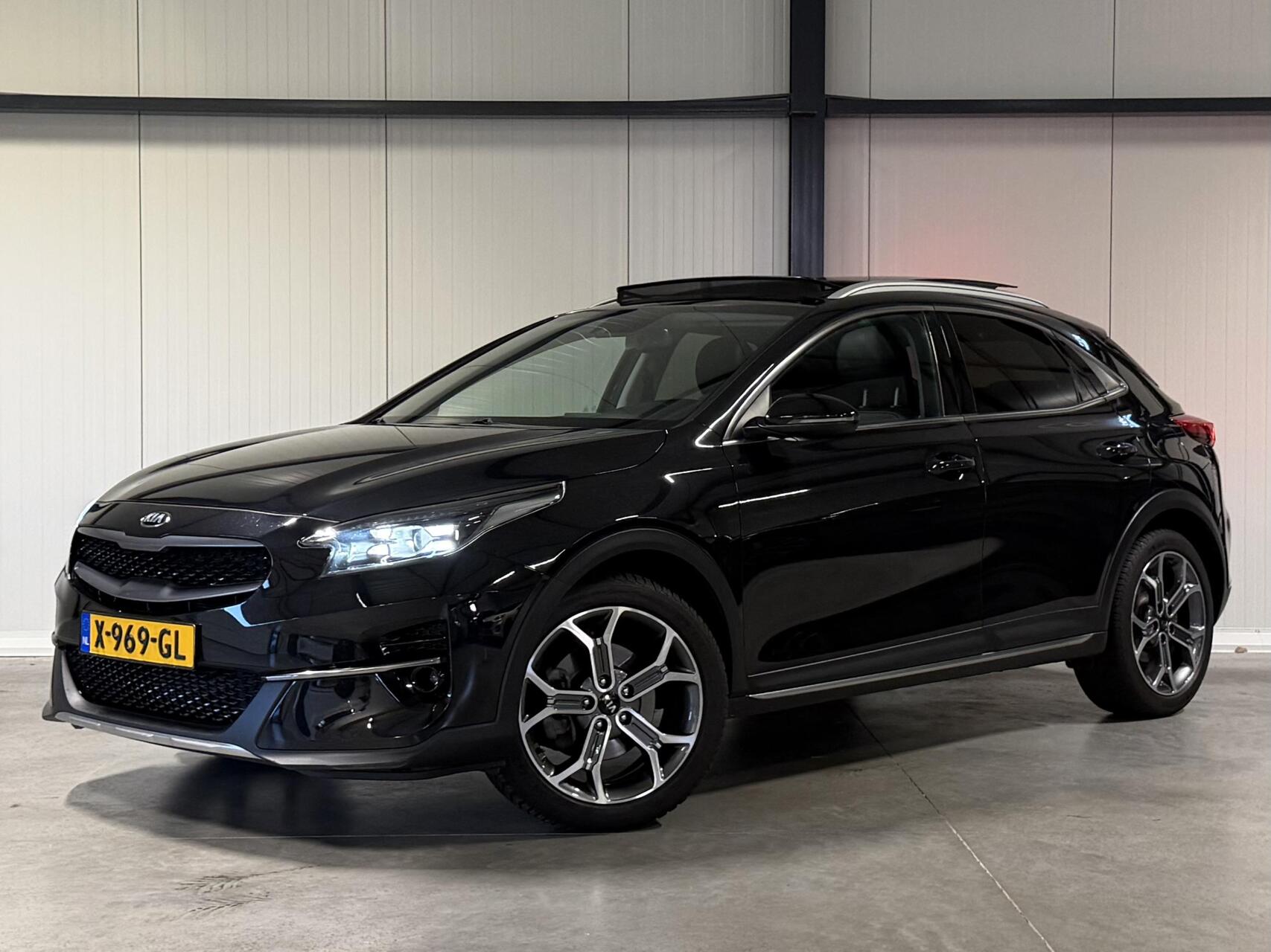 Kia Xceed 1.0 T-GDi DynamicLine Pano Virtual Camera JBL Led 2021 - voorkant