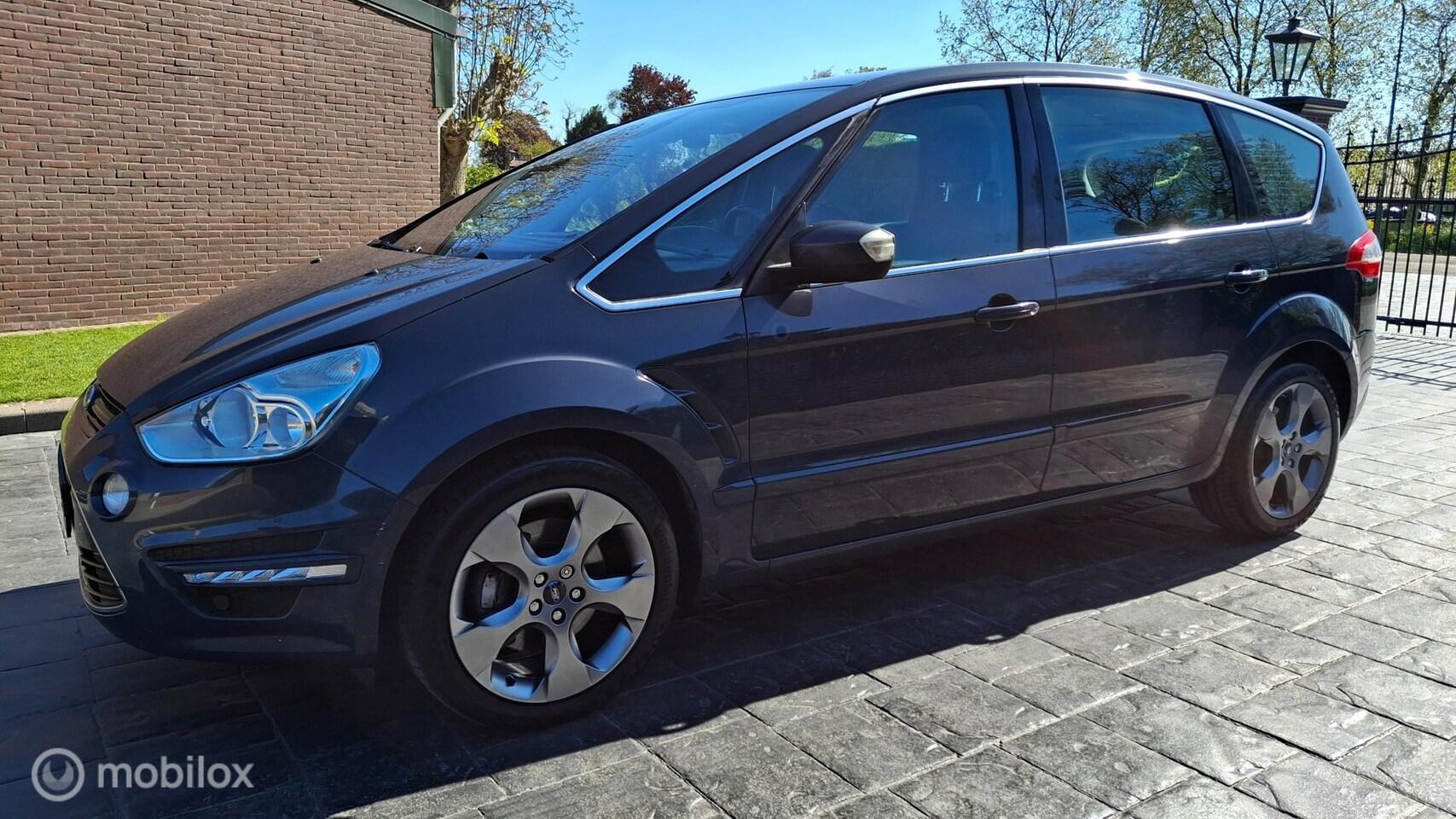 Foto van Ford S-max