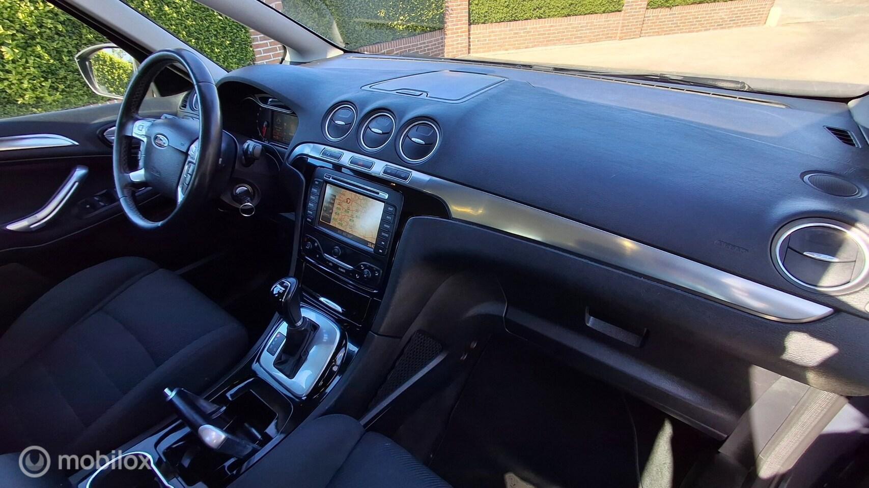 Foto van Ford S-max