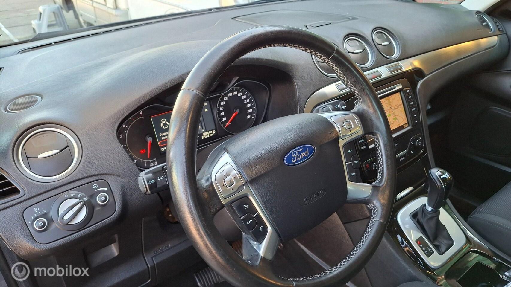 Foto van Ford S-max