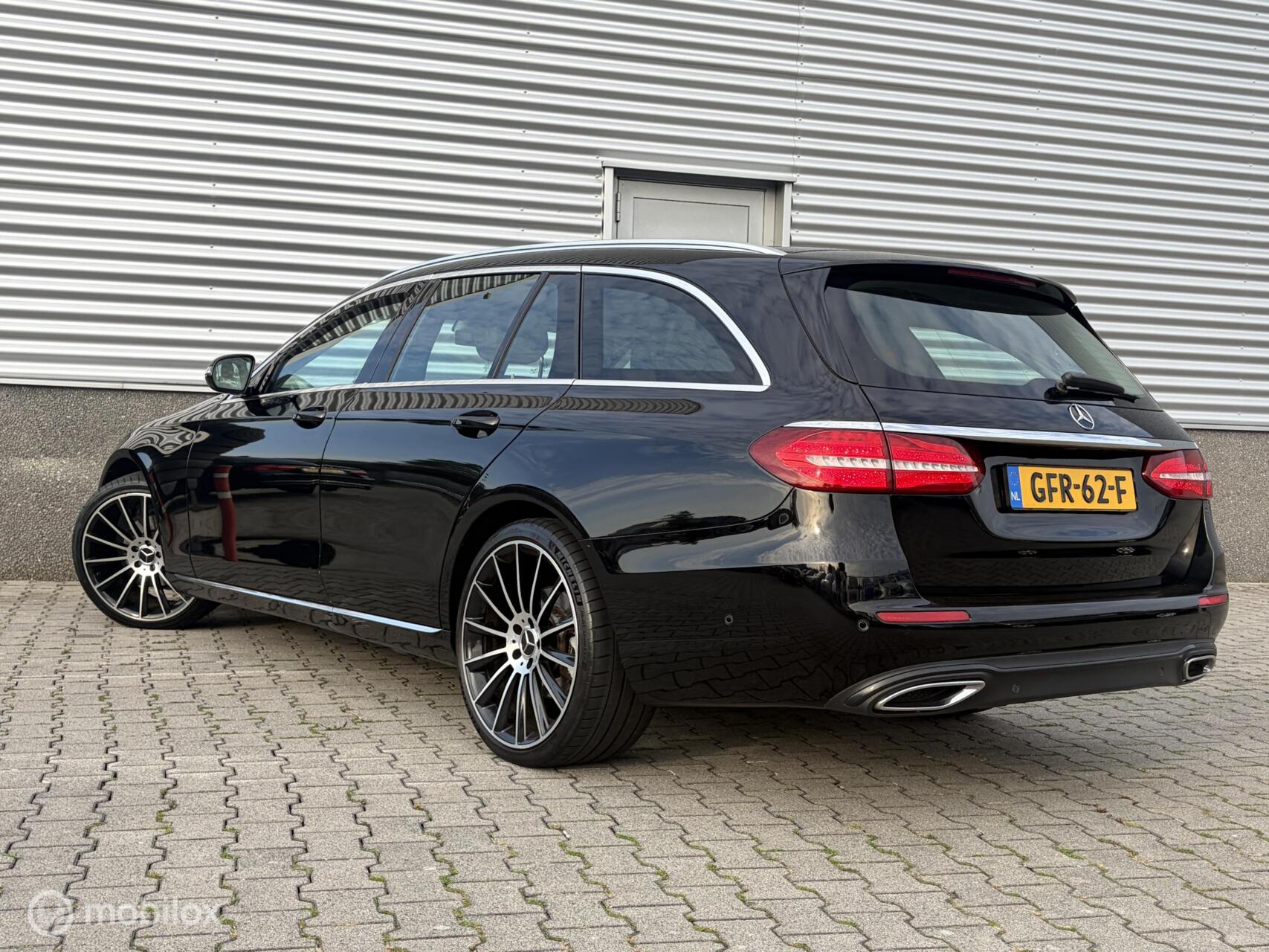 Foto van Mercedes-Benz E 200 D