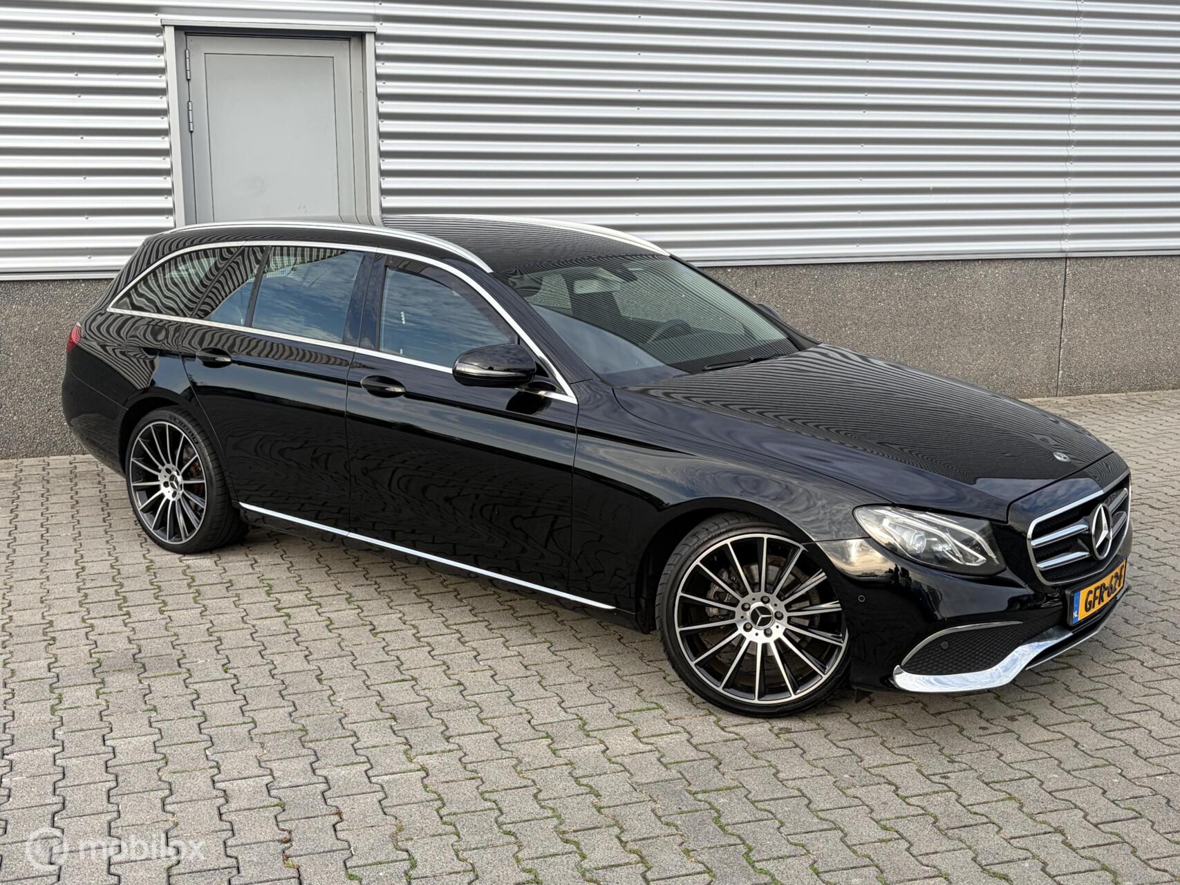 Foto van Mercedes-Benz E 200 D