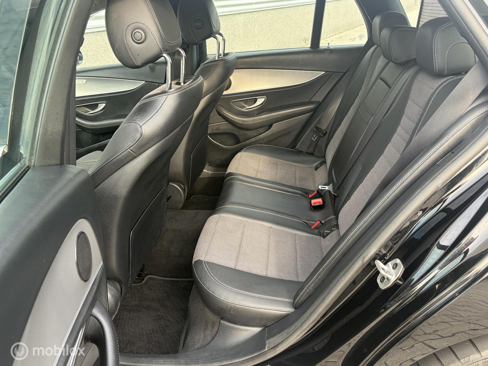 Foto van Mercedes-Benz E 200 D