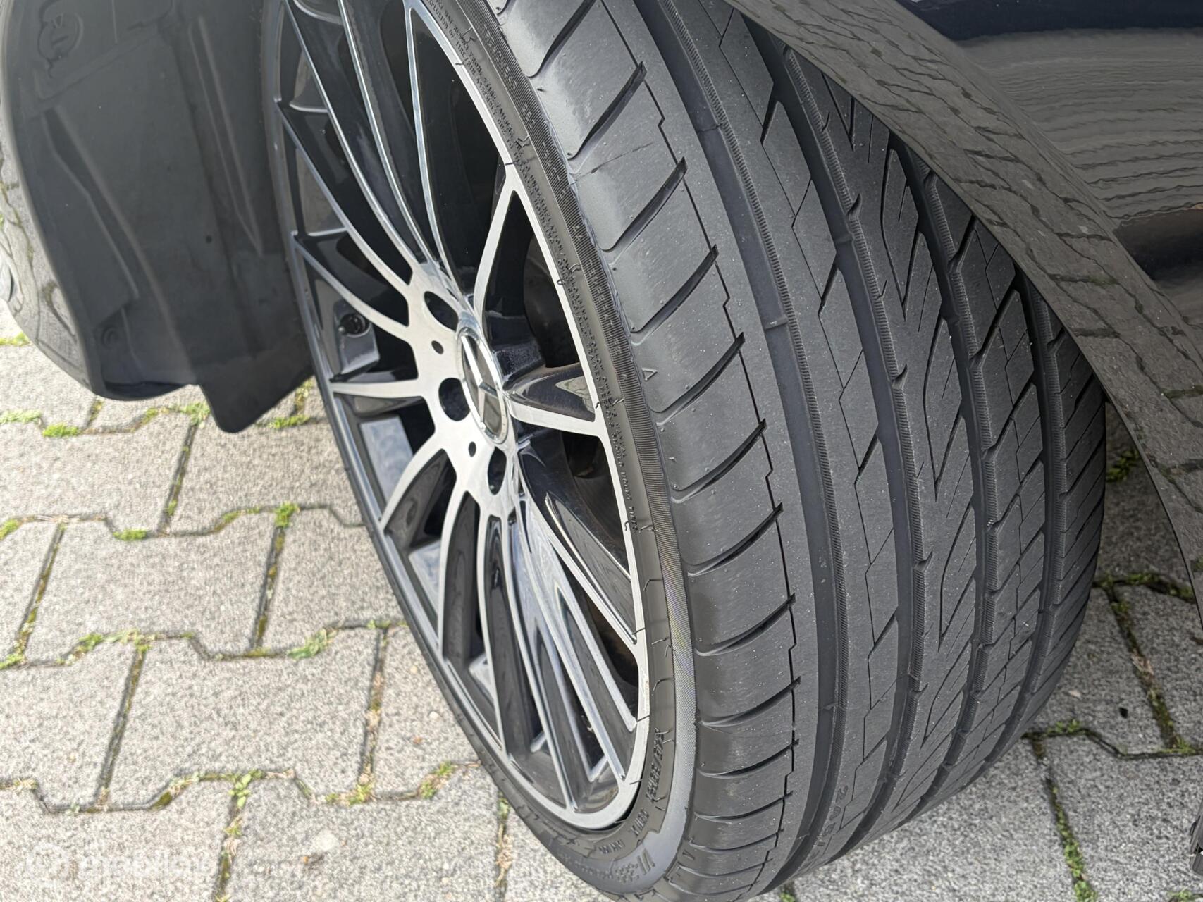 Foto van Mercedes-Benz E 200 D